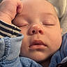 Ezio a rejoint le concours — aidez-le/la à gagner de superbes lots ! baby, blanket, blue_clothing, cheek, close_up, cozy, eyelashes, face, hand, indoors, infant, lips, newborn, nose, onesie, peaceful, portrait, sleeping, sleeping_pose, soft_texture