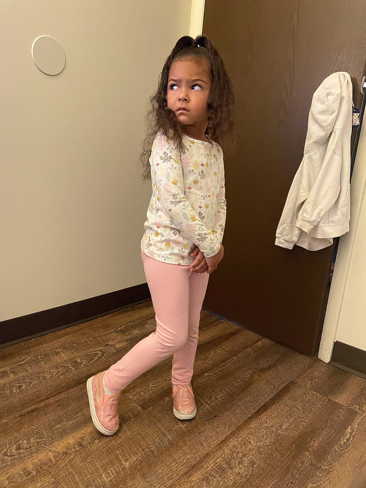 Imara joined the competition — help win amazing prizes! brown_hair, fashion_design, floor, flooring, foot, hardwood, human_leg, knee, leggings, long_hair, neck, pattern, person, room, shoulder, sleeve, t_shirt, thigh, waist, wood