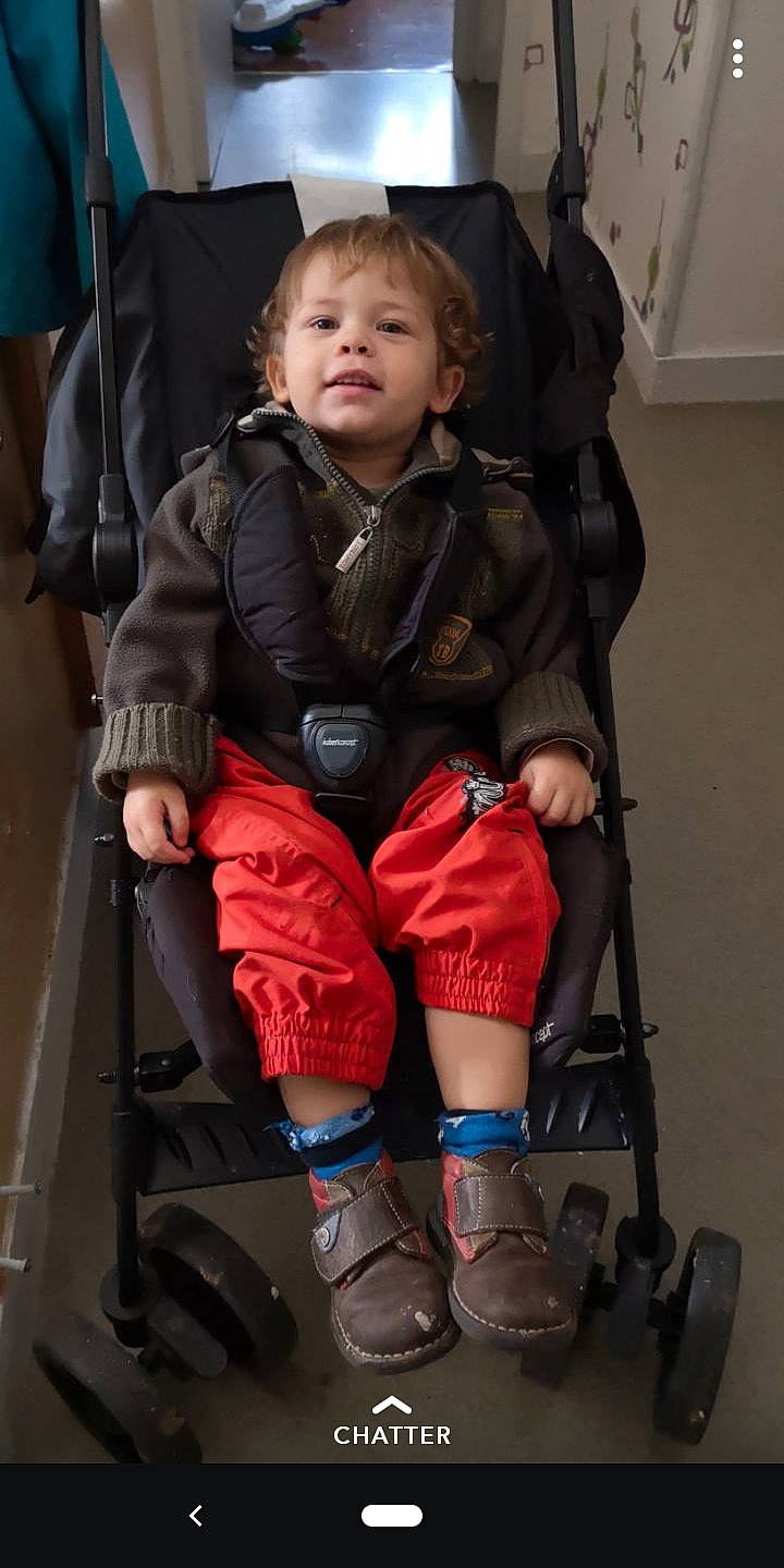 Tyler participe au concours pour gagner de l'argent avec cette photo : baby_carriage, baby_products, cheek, child, jacket, leg, outerwear, person, product, sitting, toddler