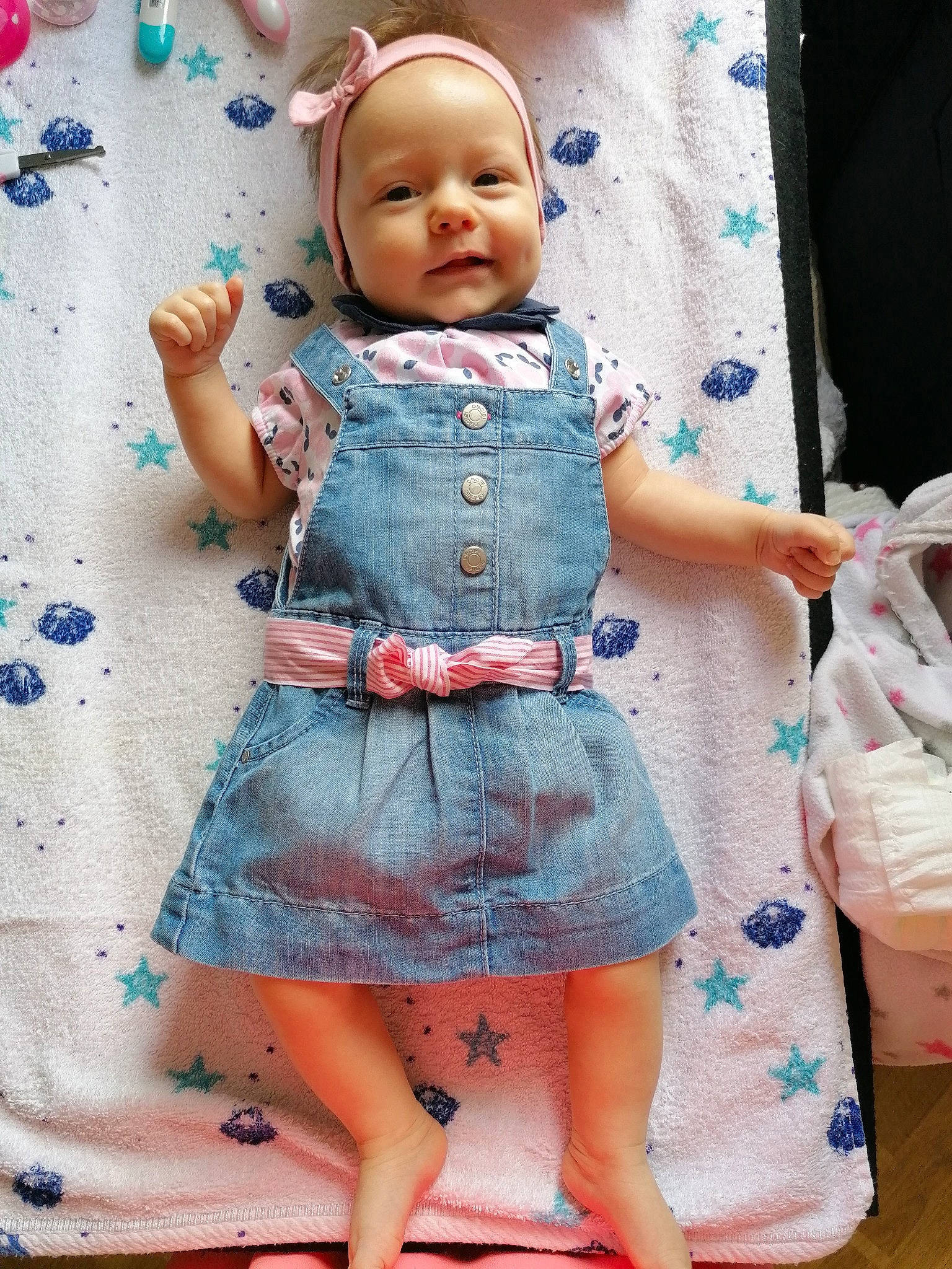 Maëlia a rejoint le concours — aidez-le/la à gagner de superbes lots ! baby, blue, cheek, child, doll, dress, head, pattern, person, pink, skin, textile, toddler, toy
