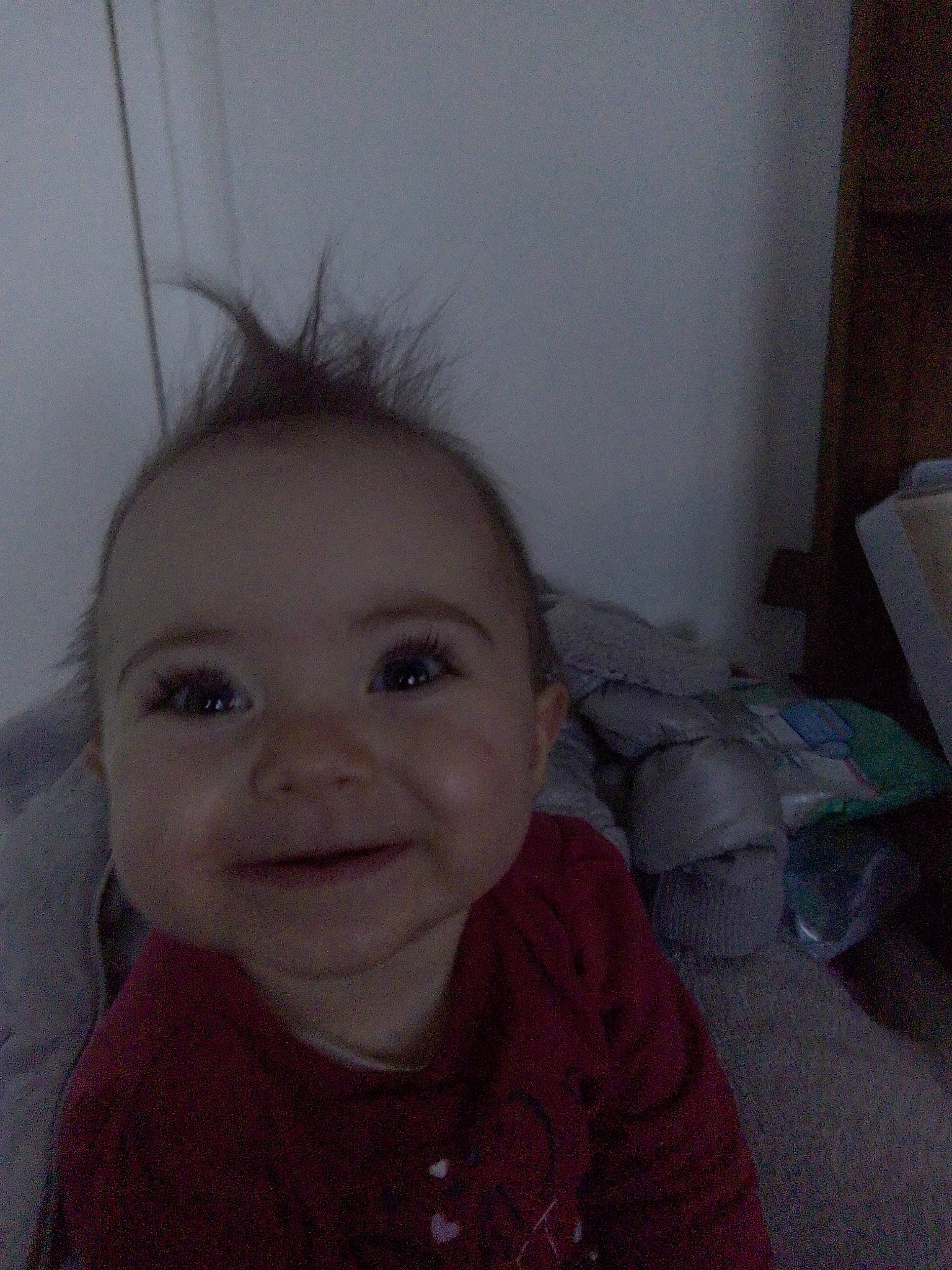 Jade participe au concours pour gagner de l'argent avec cette photo : baby, cheek, child, chin, ear, eye, eyebrow, face, facial_expression, forehead, head, iris, lip, mouth, nose, person, photography, selfie, skin, smile