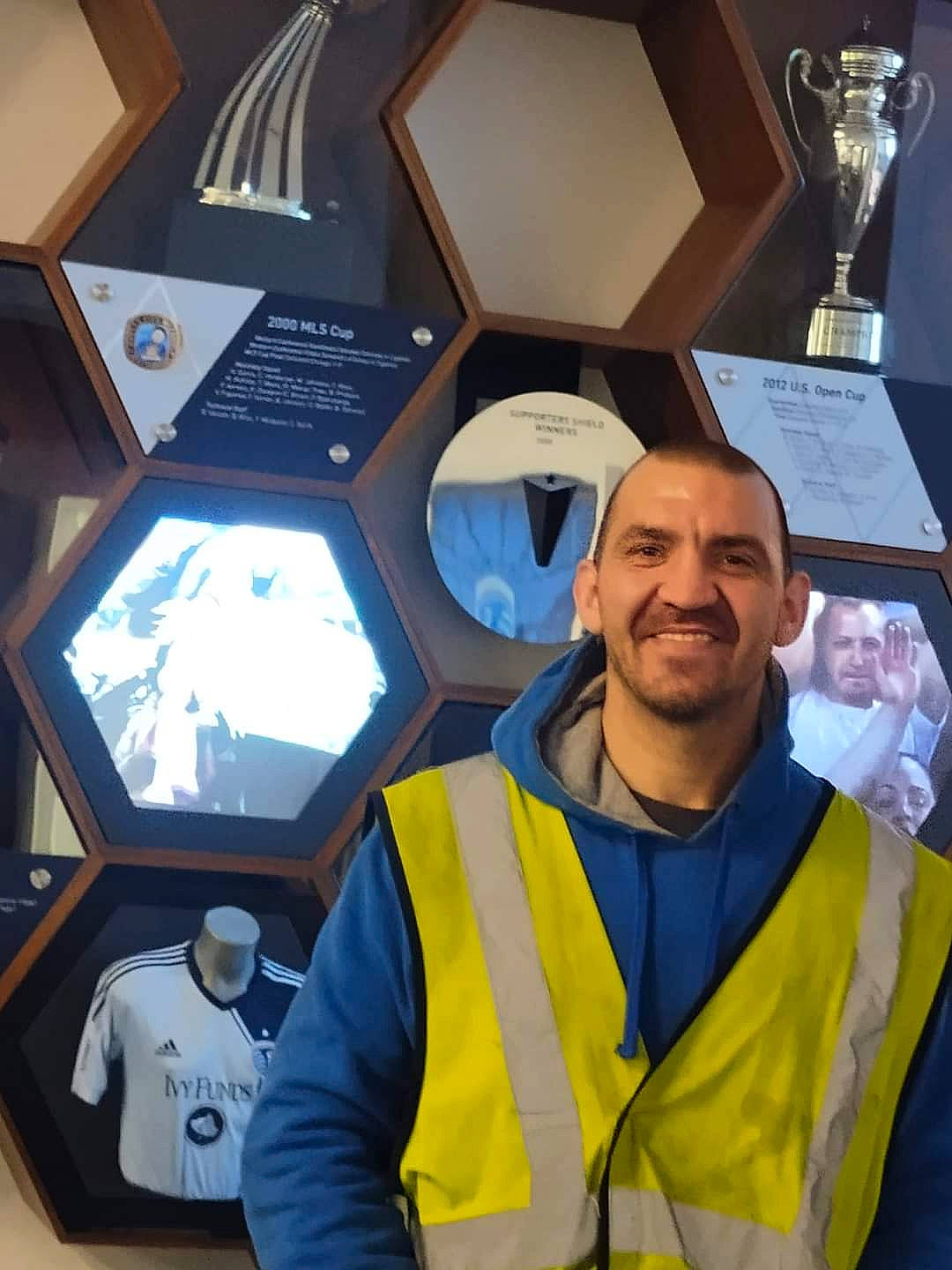 Liam joined the competition — help win amazing prizes! aerospace_engineering, air_travel, astronaut, audio_equipment, automotive_design, electric_blue, engineering, event, facial_hair, gadget, glove, job, joy, machine, person, personal_protective_equipment, selfie, service, smile, space