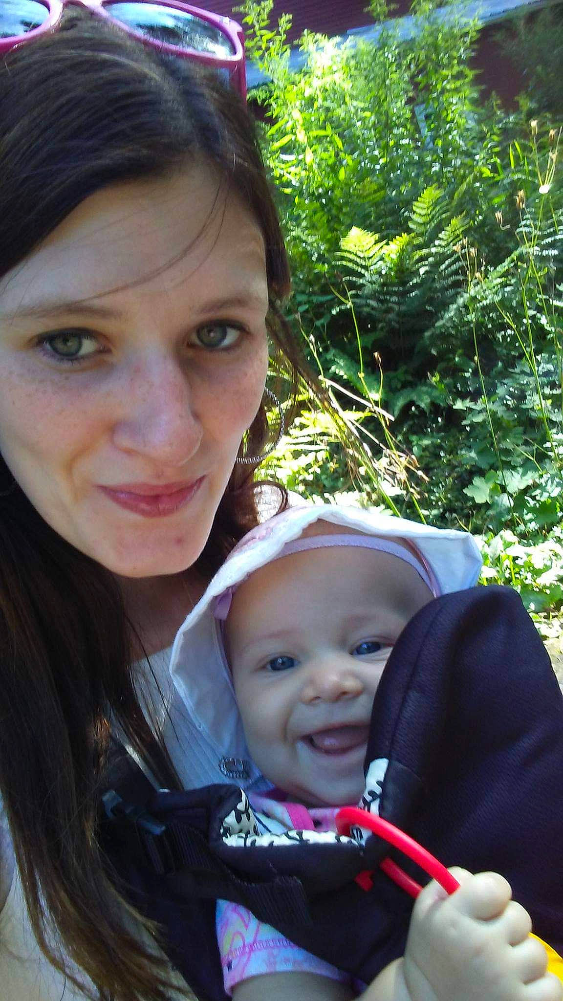 Paisley is registered to the contest to win money with this photo: baby, beauty, cheek, eye, face, fun, grass, happy, headwear, iris, joy, leaf, leisure, lip, mammal, nose, people_in_nature, person, plant, skin