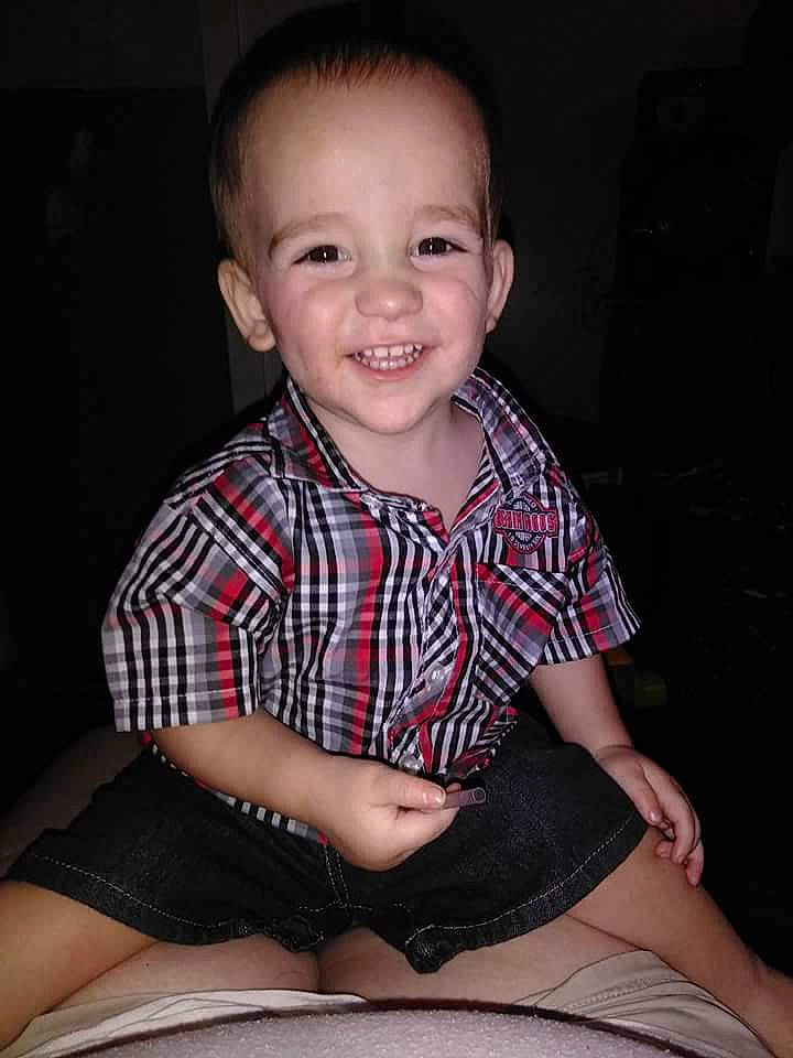 Alexzander is registered to the contest to win money with this photo: arm, baby, cheek, child, child_model, chin, eye, face, facial_expression, joy, leg, pattern, person, photography, portrait_photography, sitting, skin, smile, toddler