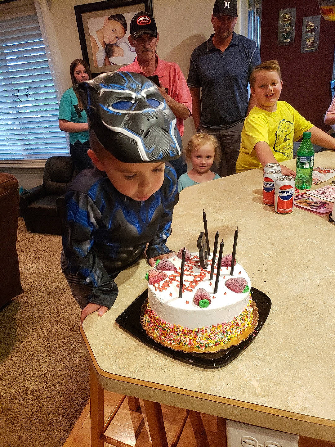 Beckham joined the competition — help win amazing prizes! baked_goods, birthday, birthday_cake, buttercream, cake, cake_decorating, dessert, food, headwear, icing, joy, party, pasteles, person, sugar_paste, torte