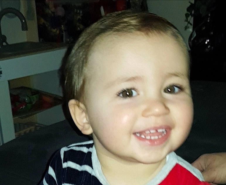 Naho participe au concours pour gagner de l'argent avec cette photo : baby_toddler_clothing, cheek, child, chin, ear, eye, eyebrow, face, facial_expression, forehead, fun, hairstyle, happy, head, iris, joy, lip, nose, person, skin