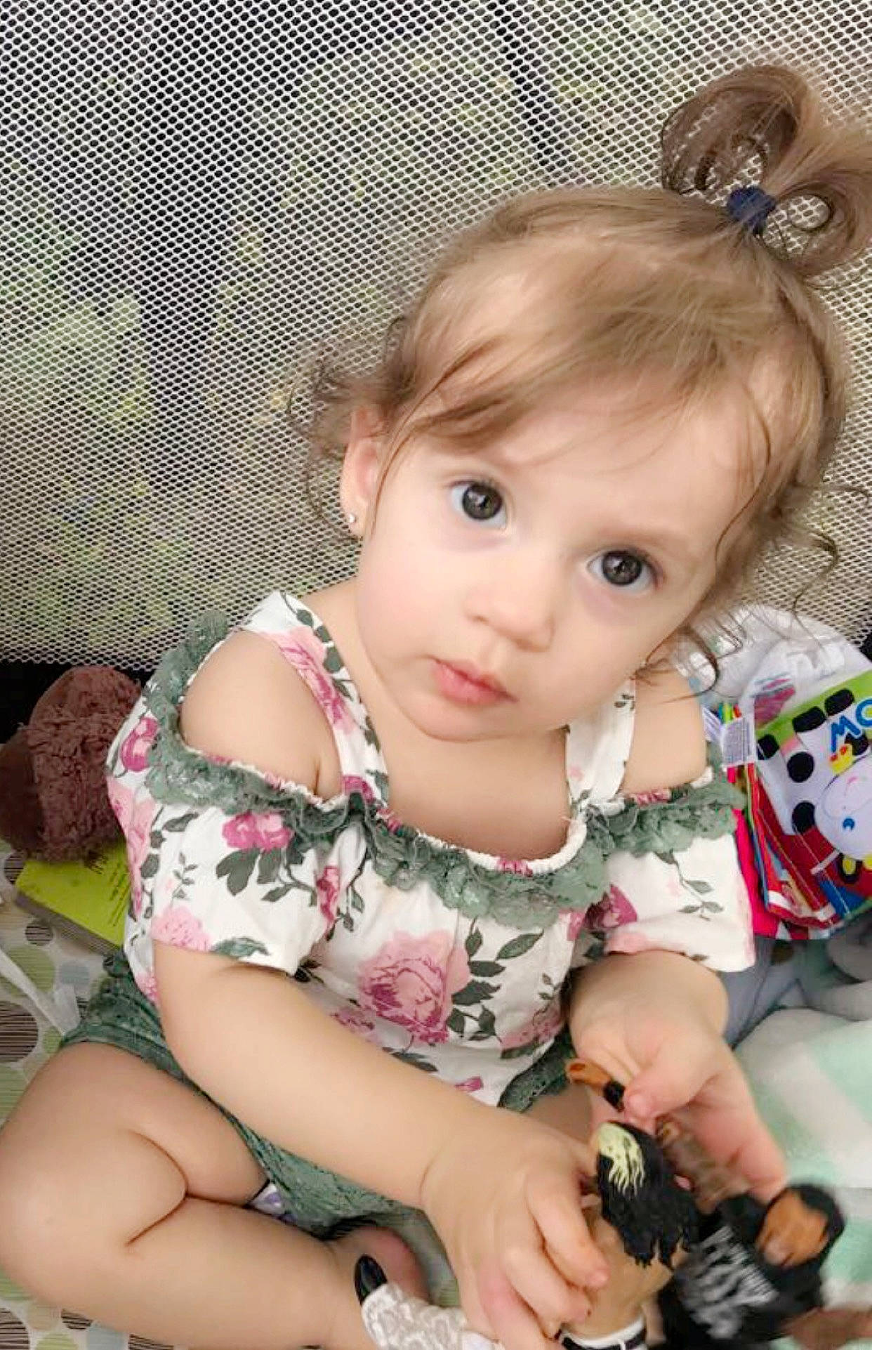 Giselle is registered to the contest to win money with this photo: baby, baby_products, baby_toddler_clothing, cheek, child, eye, finger, leg, person, play, skin, toddler