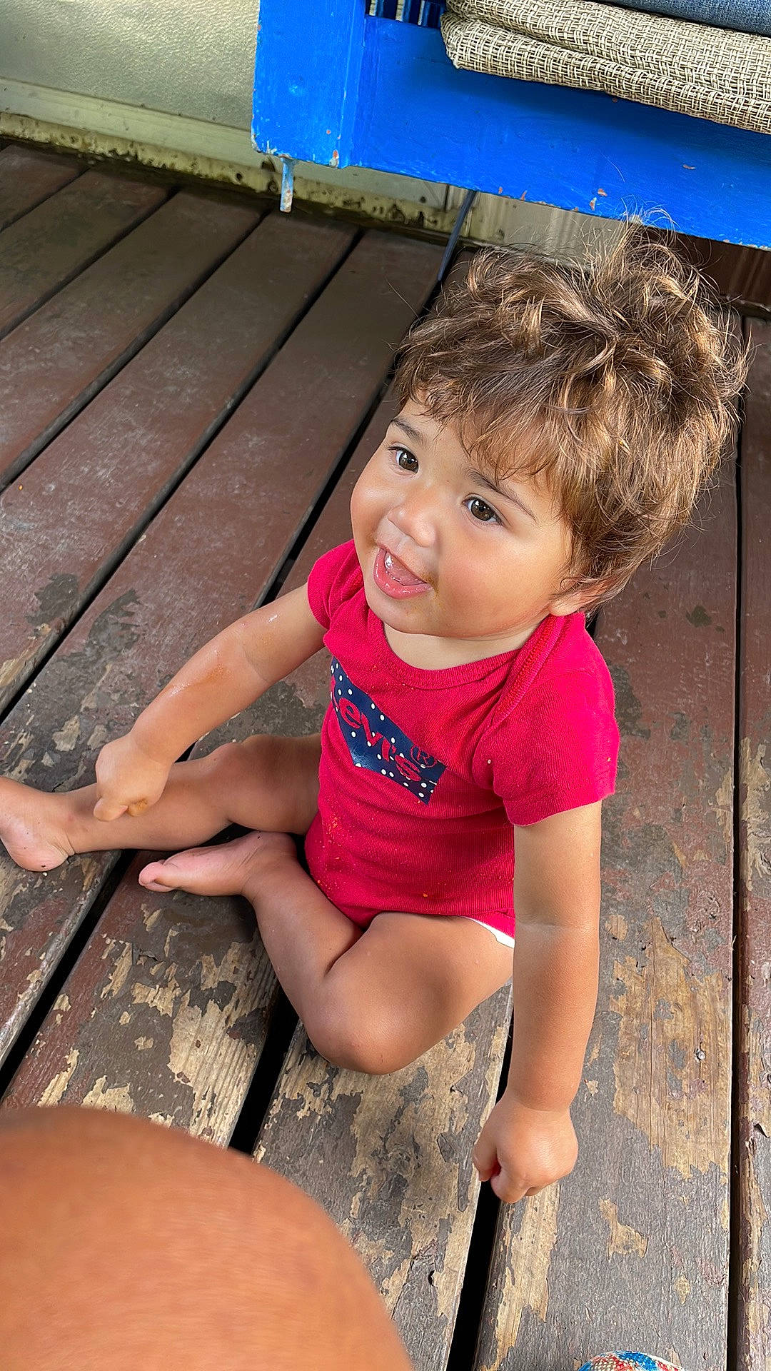 Ryker is registered to the contest to win money with this photo: barefoot, child, eye, flash_photography, foot, fun, hair, happy, human_leg, knee, leg, leisure, muscle, person, skin, smile, thigh, thumb, toddler, waist