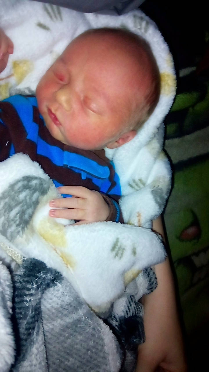 Zander is registered to the contest to win money with this photo: baby, baby_products, baby_safety, baby_sleeping, baby_toddler_clothing, bedtime, cheek, child, comfort, fur, linens, nap, person, sitting, sleep, thumb, toddler