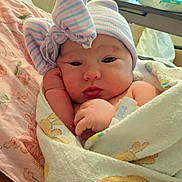 Ayrabella joined the competition — help win amazing prizes! newborn, baby, infant, child, portrait, face, eyes, hat, bow, blanket, swaddled, hospital, bed, bedding, cozy, indoors, awake, cute, photography, closeup