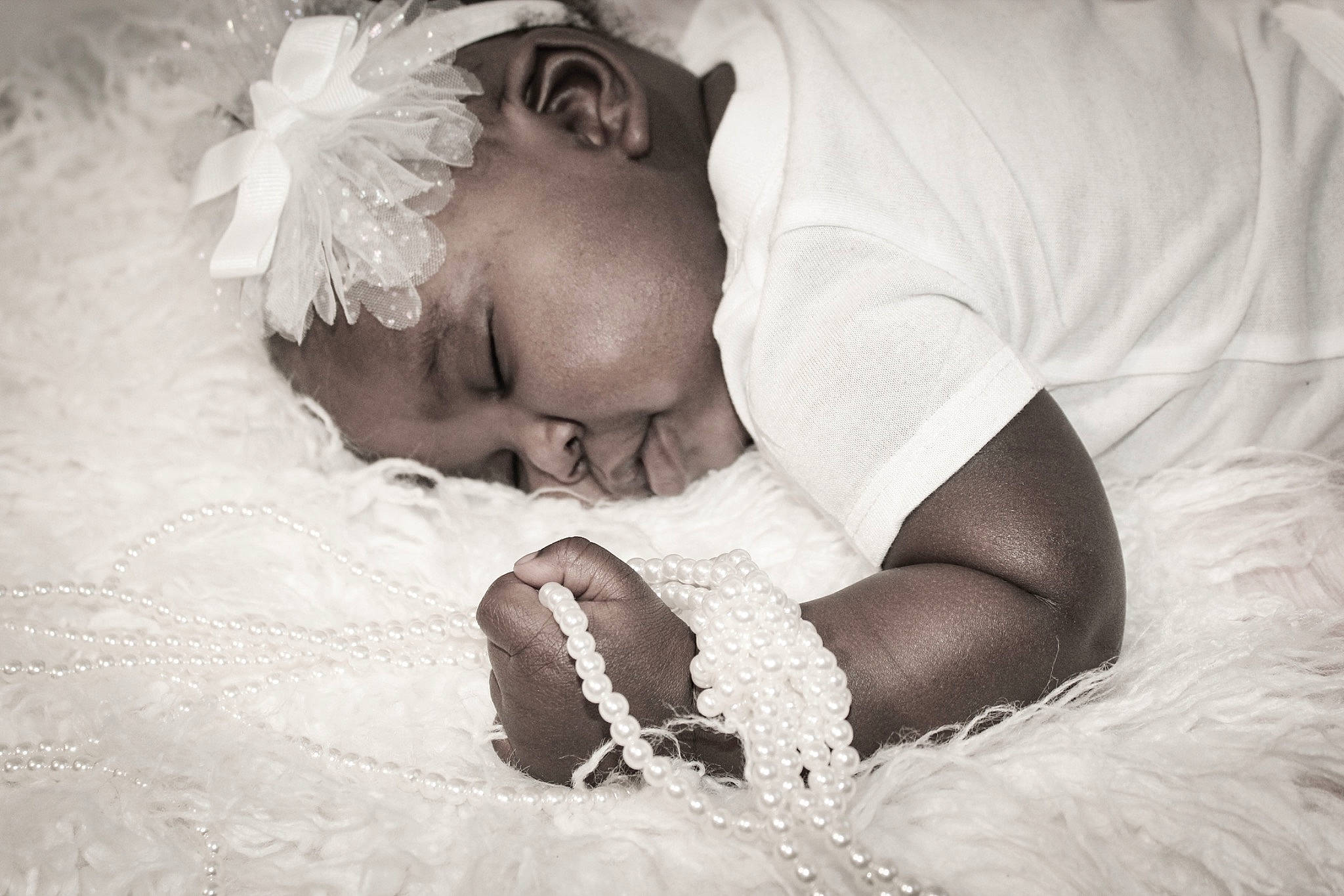Kamryn joined the competition — help win amazing prizes! baby, baby_sleeping, bedding, bedtime, black_and_white, child, comfort, flash_photography, flower, fur, gesture, happy, headpiece, linens, love, monochrome, monochrome_photography, person, petal, portrait_photography