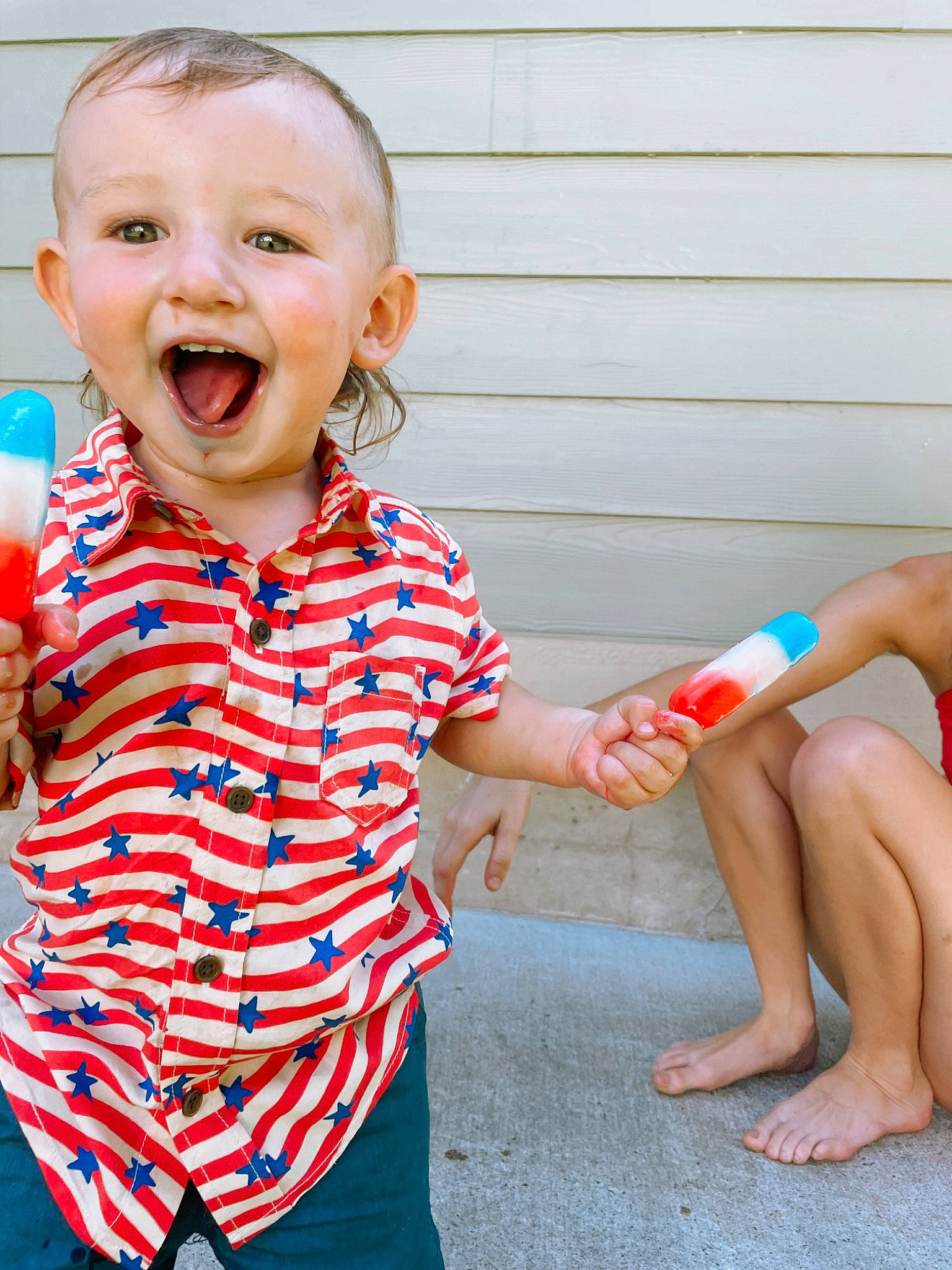 Emerson joined the competition — help win amazing prizes! baby_toddler_clothing, barefoot, beauty, child, finger, foot, fun, gesture, hand, happy, human, human_leg, joint, person, skin, sleeve, smile, standing, t_shirt, thigh