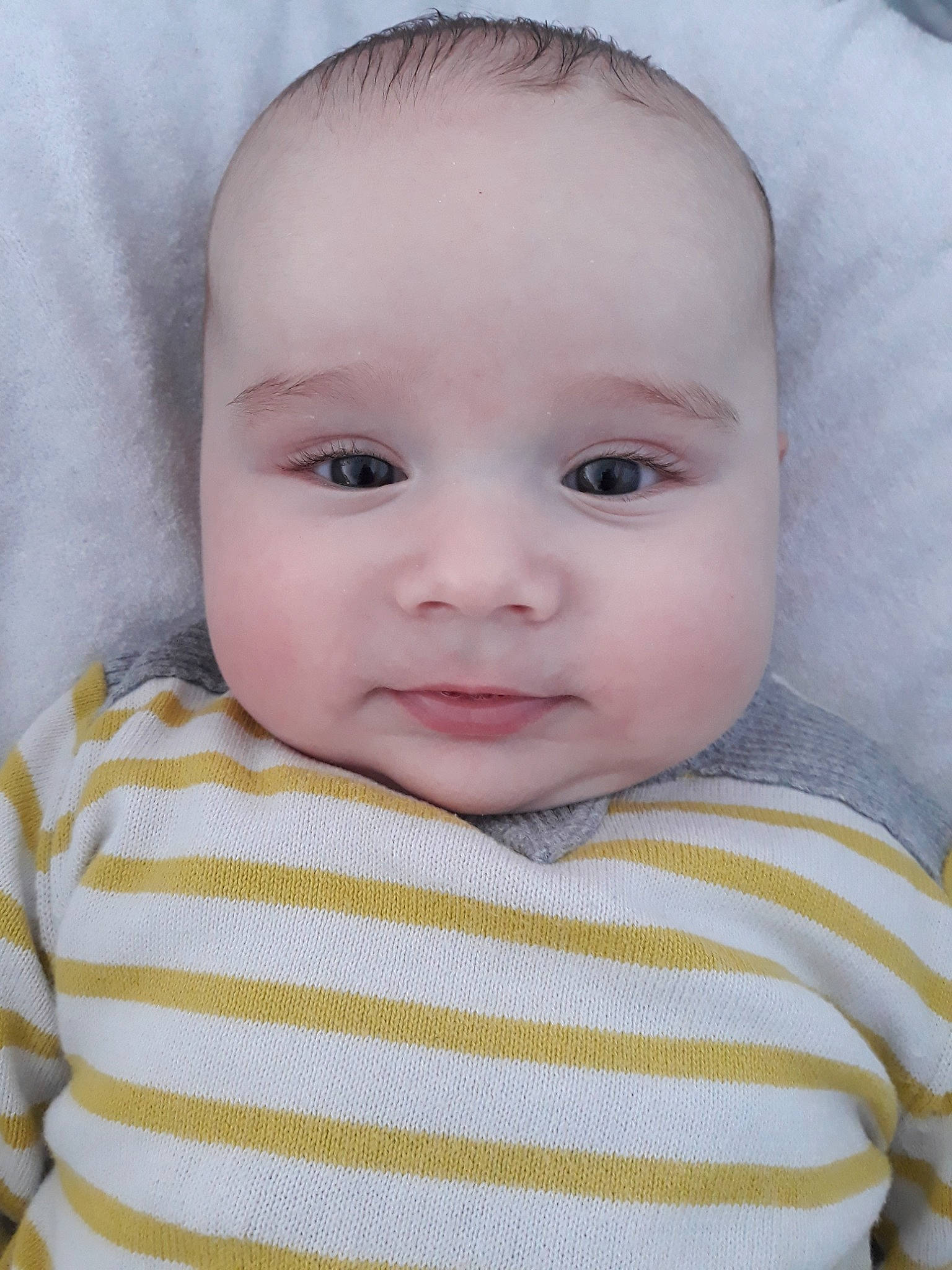 Noé a rejoint le concours — aidez-le/la à gagner de superbes lots ! baby, baby_making_funny_faces, beauty, cheek, child, chin, close_up, eye, eyebrow, face, forehead, head, iris, lip, mouth, nose, person, skin, smile, toddler