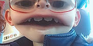 Naël a rejoint le concours — aidez-le/la à gagner de superbes lots ! beard, chin, cool, eyebrow, eyewear, face, facial_hair, forehead, fun, glasses, hair, head, jaw, moustache, mouth, nose, photography, selfie, smile, sunglasses