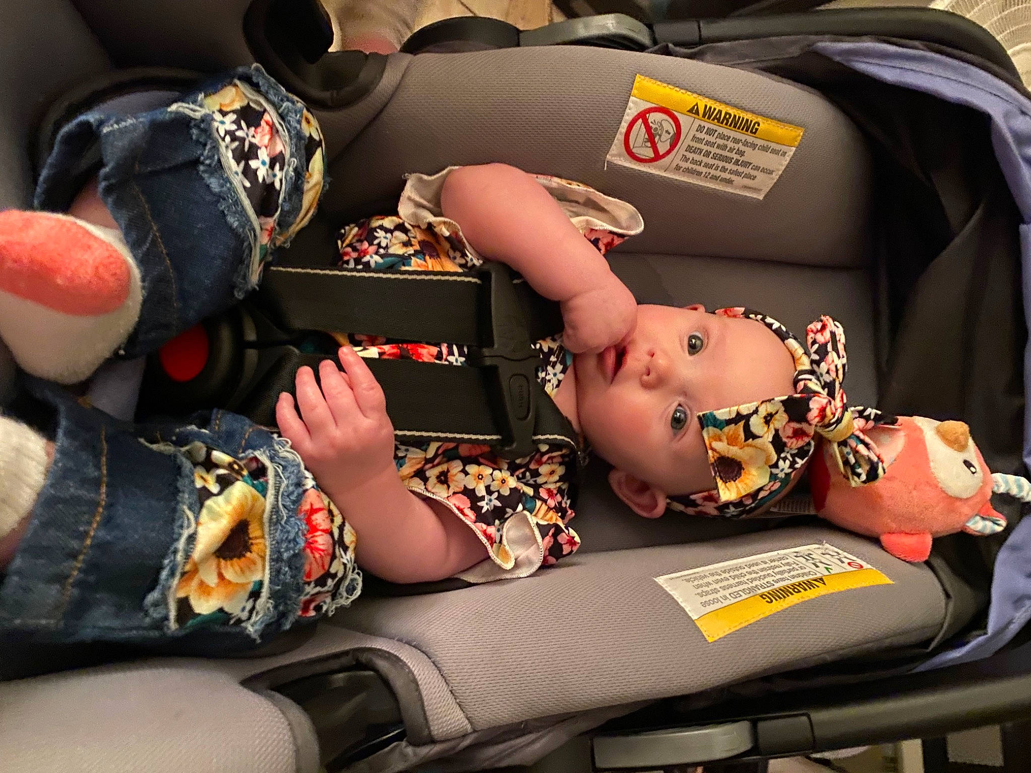 Lilyann joined the competition — help win amazing prizes! abdomen, bag, black_hair, chest, comfort, elbow, eyewear, fashion_accessory, headgear, headwear, human_leg, jewellery, joint, knee, nail, pattern, person, personal_protective_equipment, sleeve, tattoo