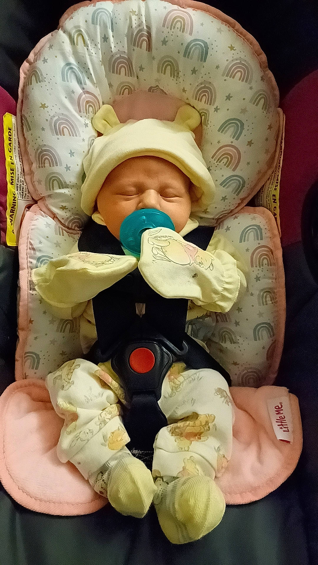 Rozalynia is registered to the contest to win money with this photo: baby, baby_carriage, baby_products, baby_safety, baby_sleeping, baby_toddler_clothing, cheek, child, comfort, drinkware, eye, happy, hat, head, headgear, headwear, human_body, linens, person, sitting