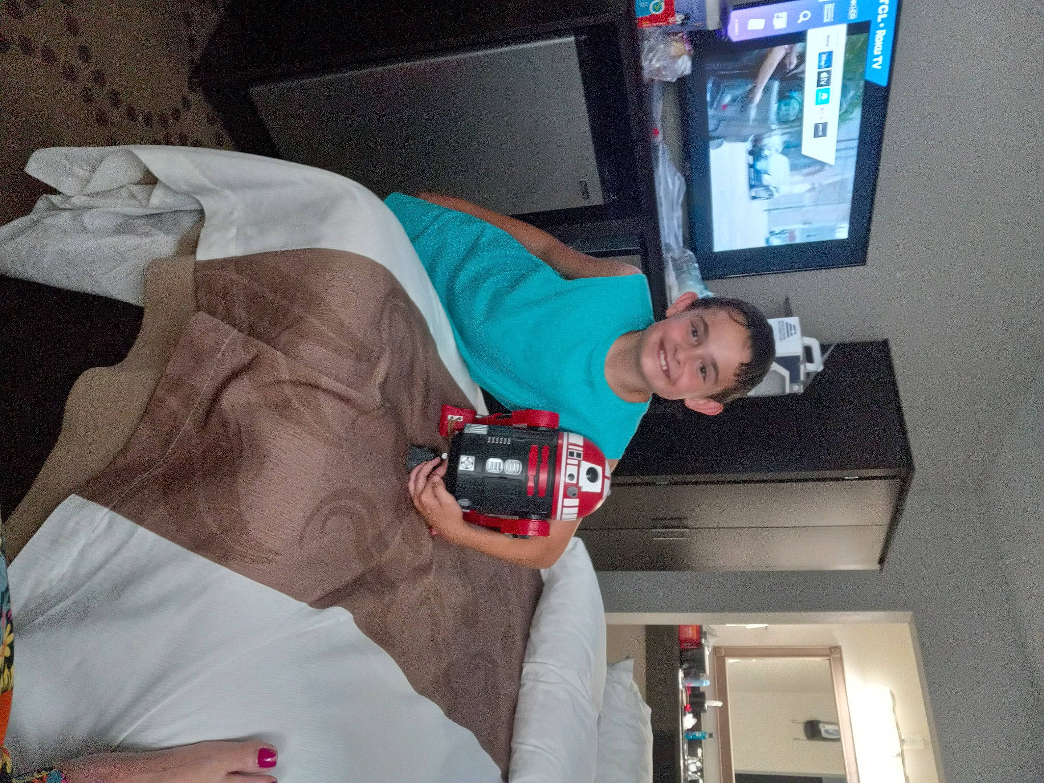 Christopher joined the competition — help win amazing prizes! carmine, comfort, display_device, elbow, event, fun, gadget, human_leg, joy, knee, machine, muscle, person, recreation, room, shelf, smile, sportswear, t_shirt, television