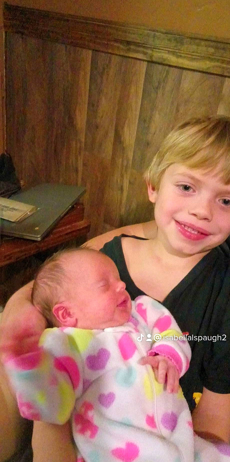 Colin is registered to the contest to win money with this photo: abdomen, baby, baby_products, baby_toddler_clothing, cheek, child, comfort, face, fun, happy, head, human_body, iris, joy, mouth, nose, organ, person, sitting, skin