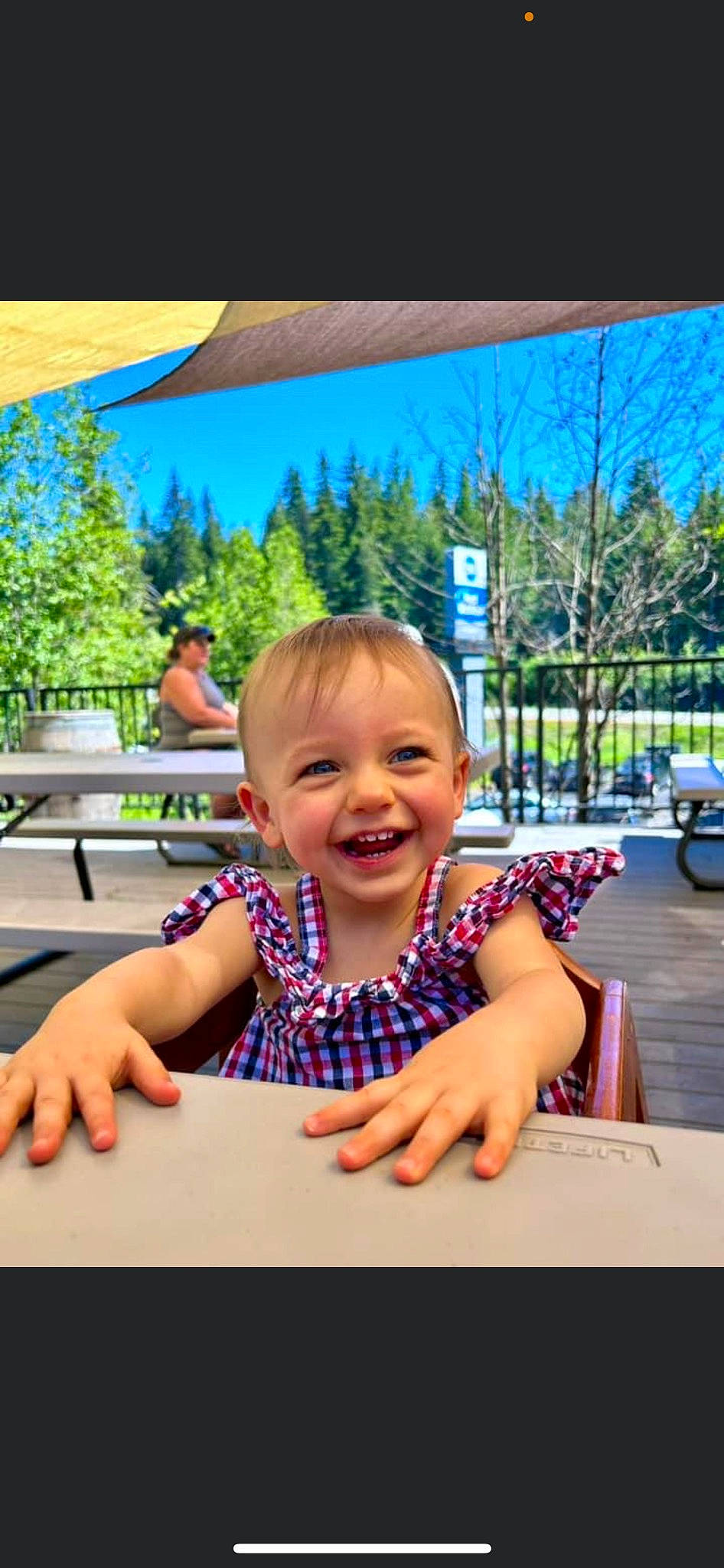 Wynter is registered to the contest to win money with this photo: baby, baby_laughing, child, fun, happy, joy, leisure, person, plant, play, recreation, sky, smile, summer, t_shirt, thumb, tire, toddler, travel, tree