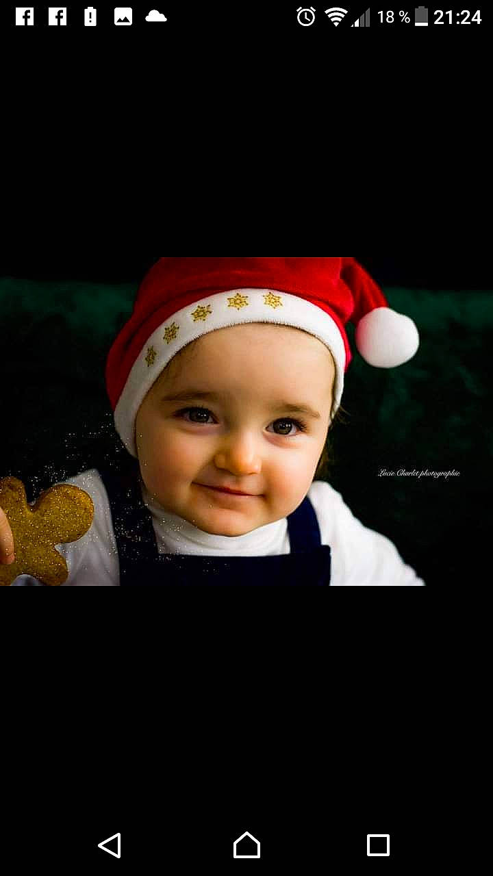 Romy a rejoint le concours — aidez-le/la à gagner de superbes lots ! baby, baby_toddler_clothing, beanie, bonnet, cap, carmine, child, costume_hat, eye, fashion_accessory, fictional_character, flash_photography, fun, hair_accessory, happy, headwear, joy, knit_cap, laugh, person