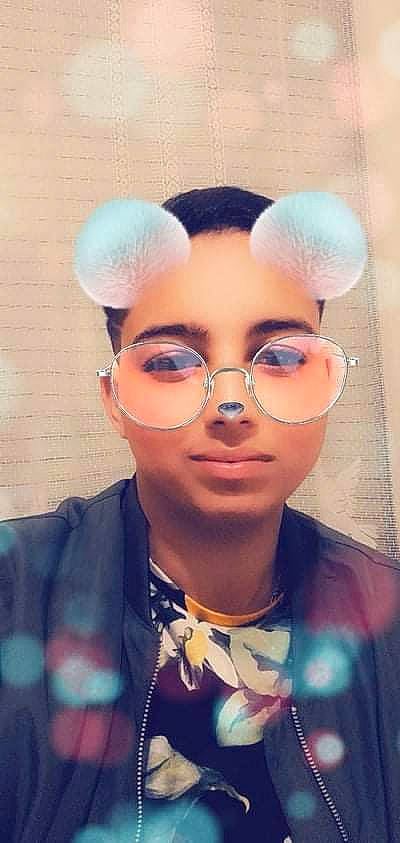 Zinedine a rejoint le concours — aidez-le/la à gagner de superbes lots ! cap, chin, clothing, cool, electric_blue, eye, eyebrow, eyelash, eyewear, fashion_design, forehead, fun, glasses, happy, knit_cap, lip, person, personal_protective_equipment, selfie, street_fashion