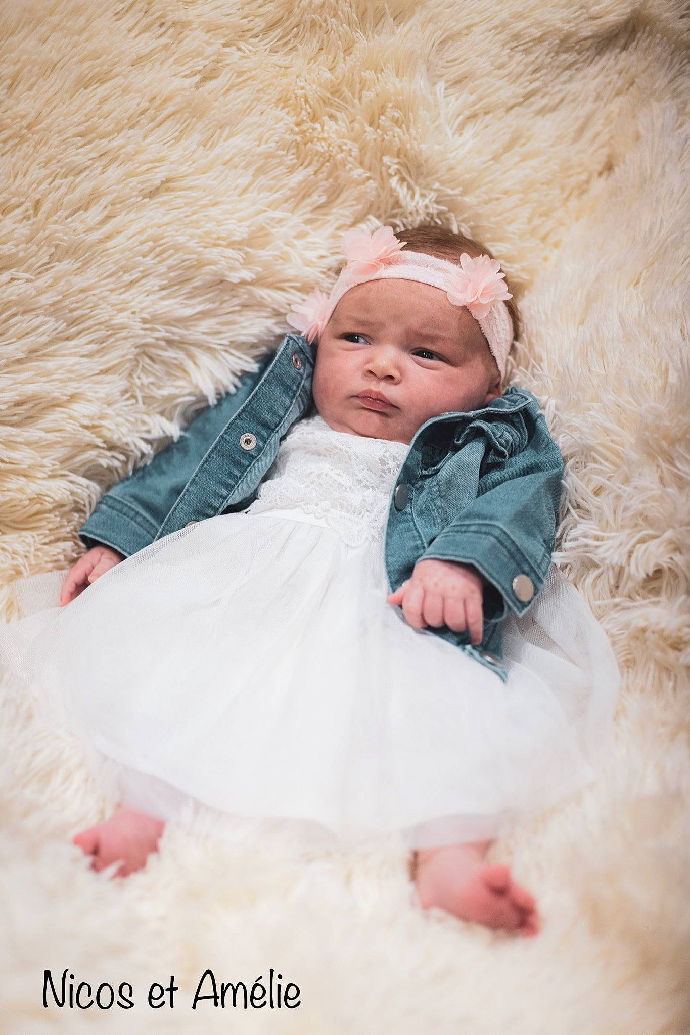 Liza participe au concours pour gagner de l'argent avec cette photo : baby, child, dress, eye, fur, headwear, person, photo_shoot, photograph, photography, pink, skin, smile, toddler
