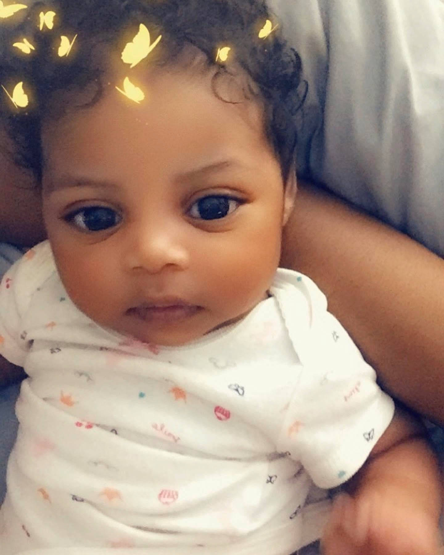 Blessing is registered to the contest to win money with this photo: baby, beauty, black_hair, brown_hair, cheek, child, chin, eye, eyebrow, face, forehead, hair, head, iris, lip, nose, person, skin, smile, toddler