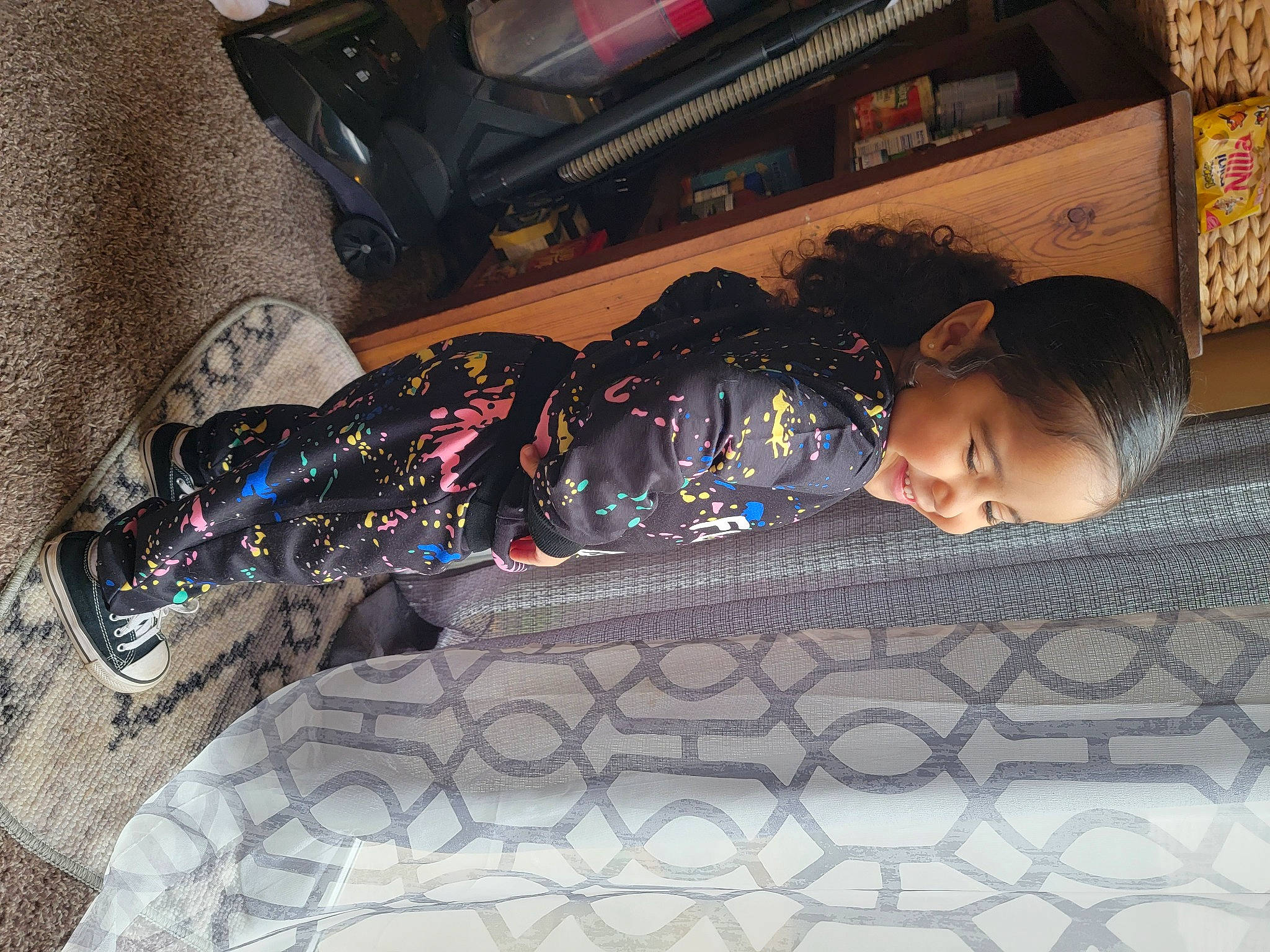 Parker is registered to the contest to win money with this photo: audio_equipment, auto_part, automotive_design, automotive_exterior, automotive_tire, bag, bumper, carmine, comfort, flooring, fun, games, luggage_and_bags, luxury_vehicle, motor_vehicle, pattern, person, recreation, room, trunk