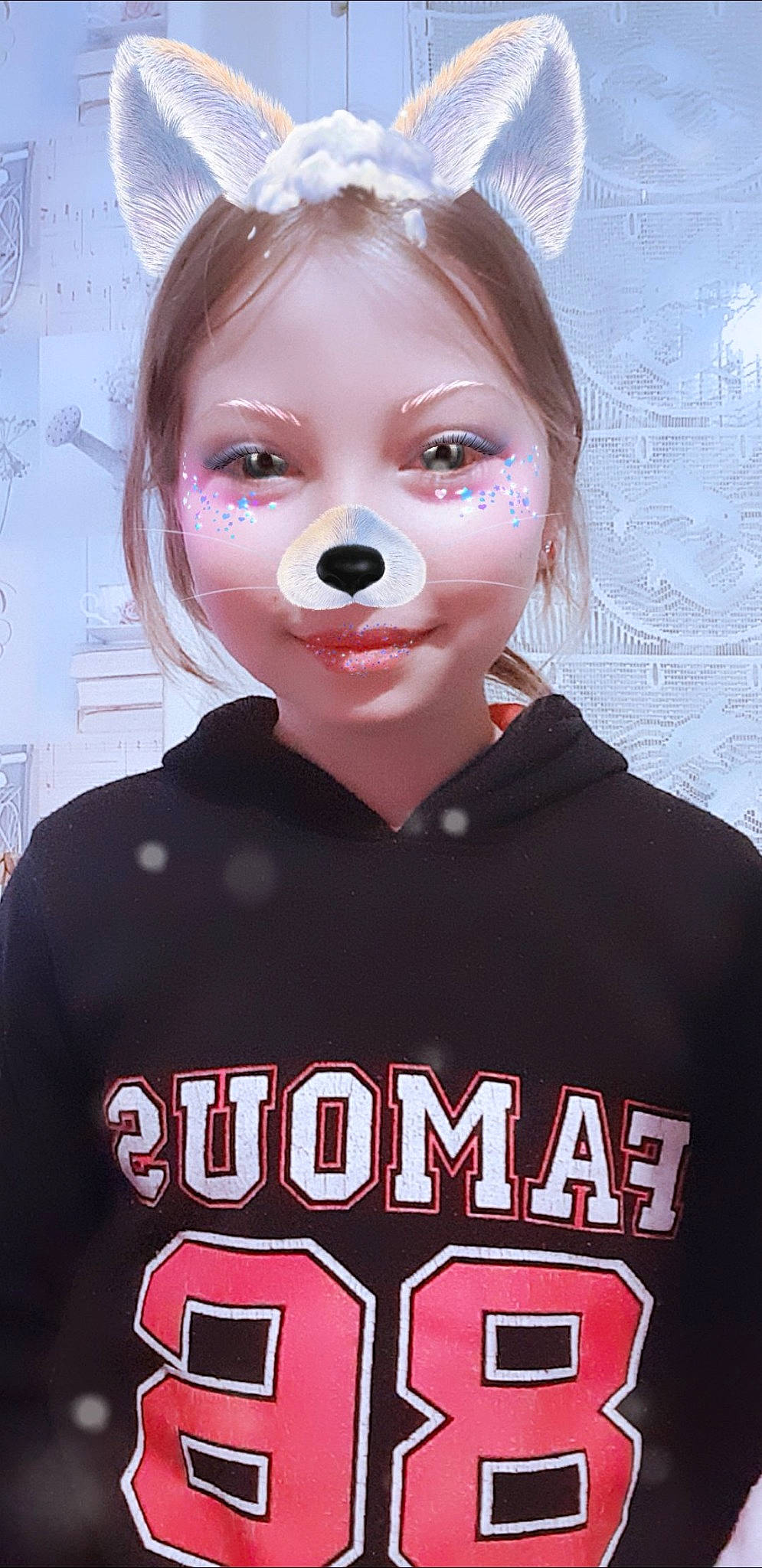 Léna a rejoint le concours — aidez-le/la à gagner de superbes lots ! head, illustration, person, pink, uniform