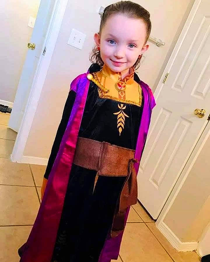 Amber joined the competition — help win amazing prizes! costume, door, electric_blue, event, fashion_accessory, fashion_design, flooring, formal_wear, hair, jewellery, joy, magenta, neck, necklace, outerwear, person, pink, purple, sleeve, smile