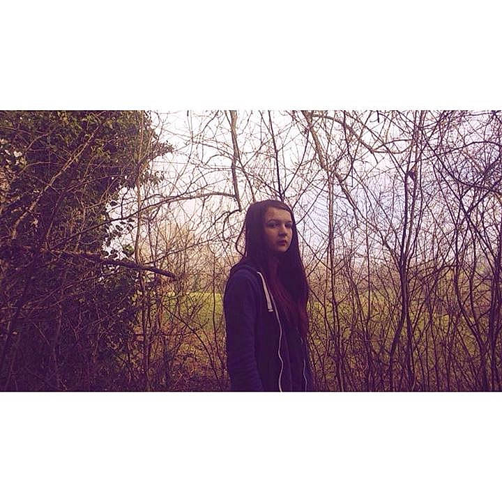 Angélique participe au concours pour gagner de l'argent avec cette photo :