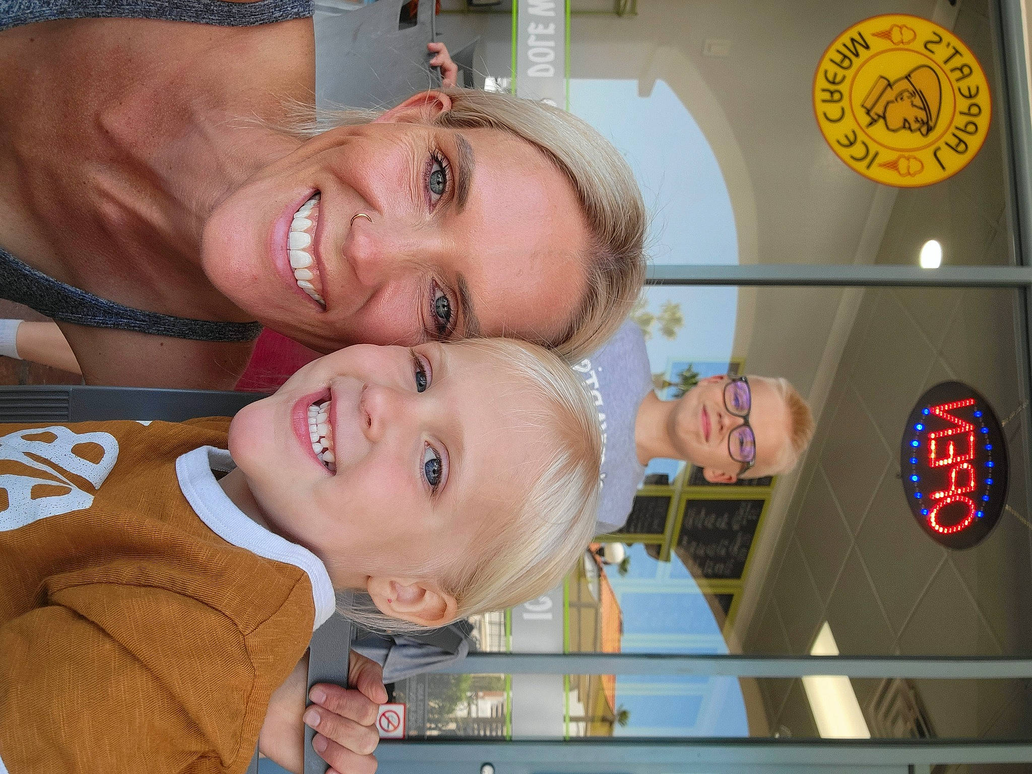 Harlow is registered to the contest to win money with this photo: blond, child, chin, event, eyebrow, eyelash, eyewear, facial_expression, fun, gesture, happy, jewellery, joy, lip, mouth, nose, organ, people, person, skin