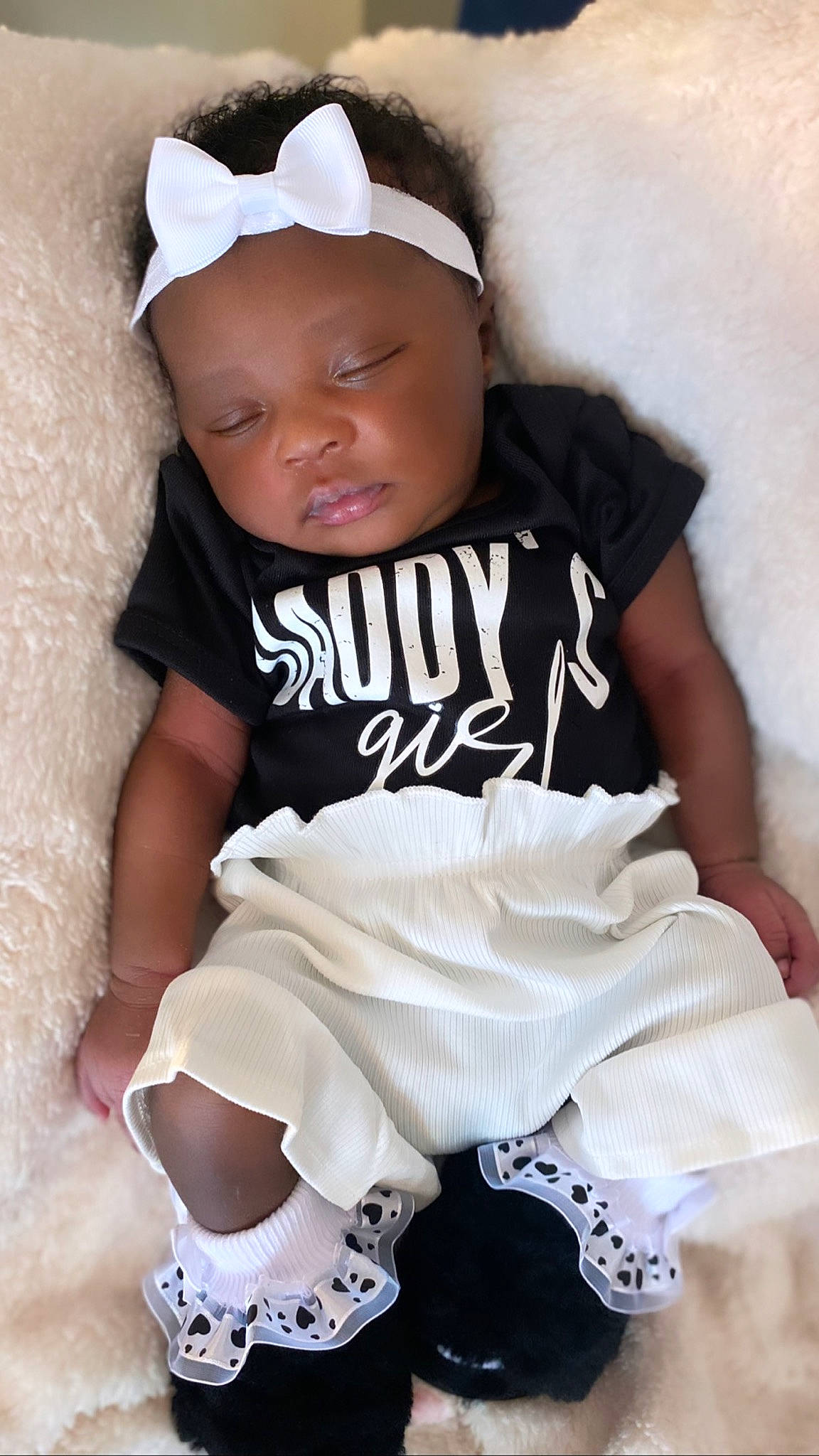 Tiahna Elisè joined the competition — help win amazing prizes! arm, baby, baby_toddler_clothing, black, dress, eye, face, flash_photography, hand, happy, head, headgear, headwear, human_body, leg, person, pink, skin, sleeve, textile