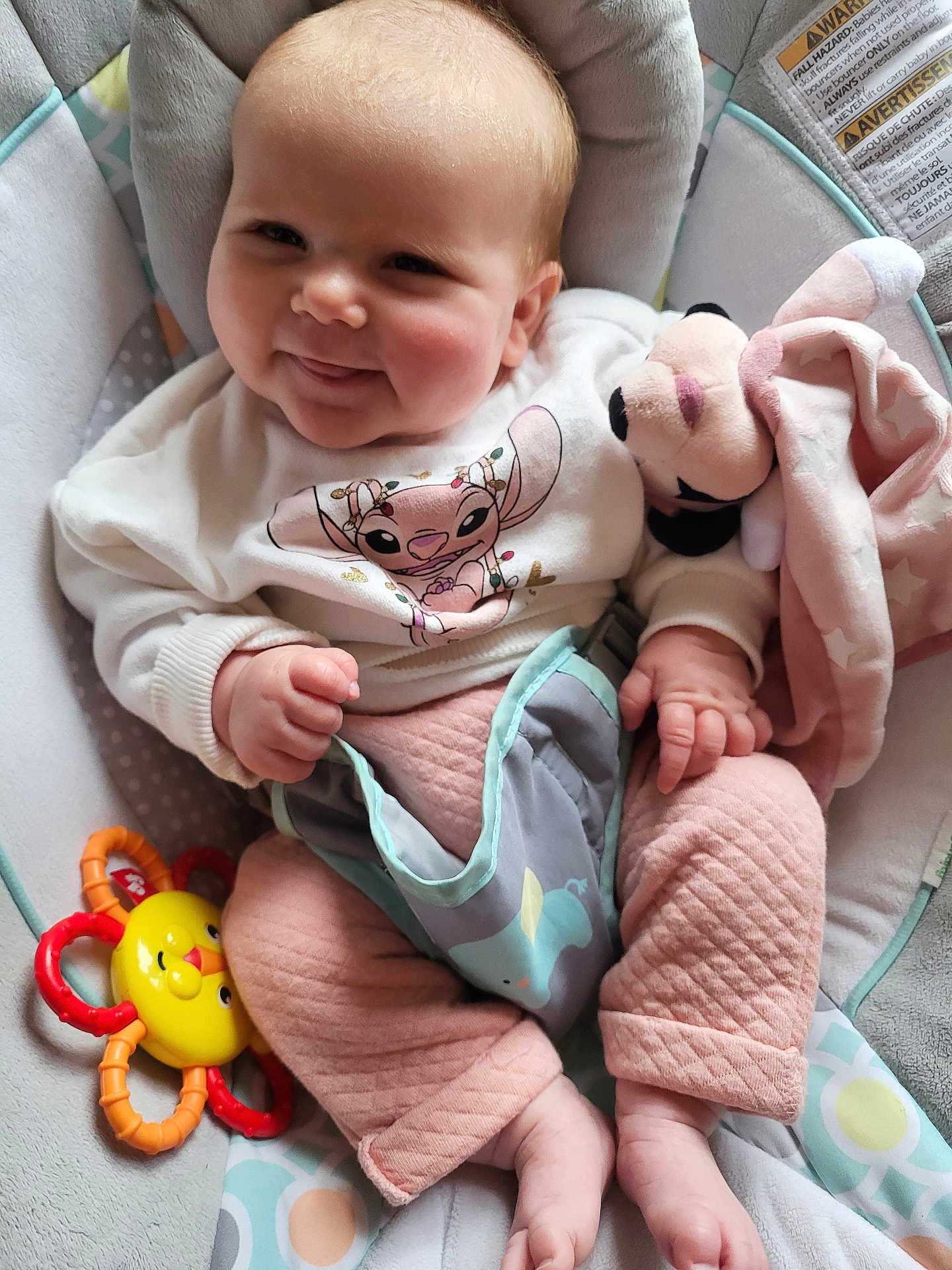 Catalyna participe au concours pour gagner de l'argent avec cette photo : baby, infant, smiling, cute, cushion, baby_seat, soft_toy, rattle, clothing, pink_pants, white_sweater, face, hand, foot, indoors, child, happy, portrait, cozy, cute_expression