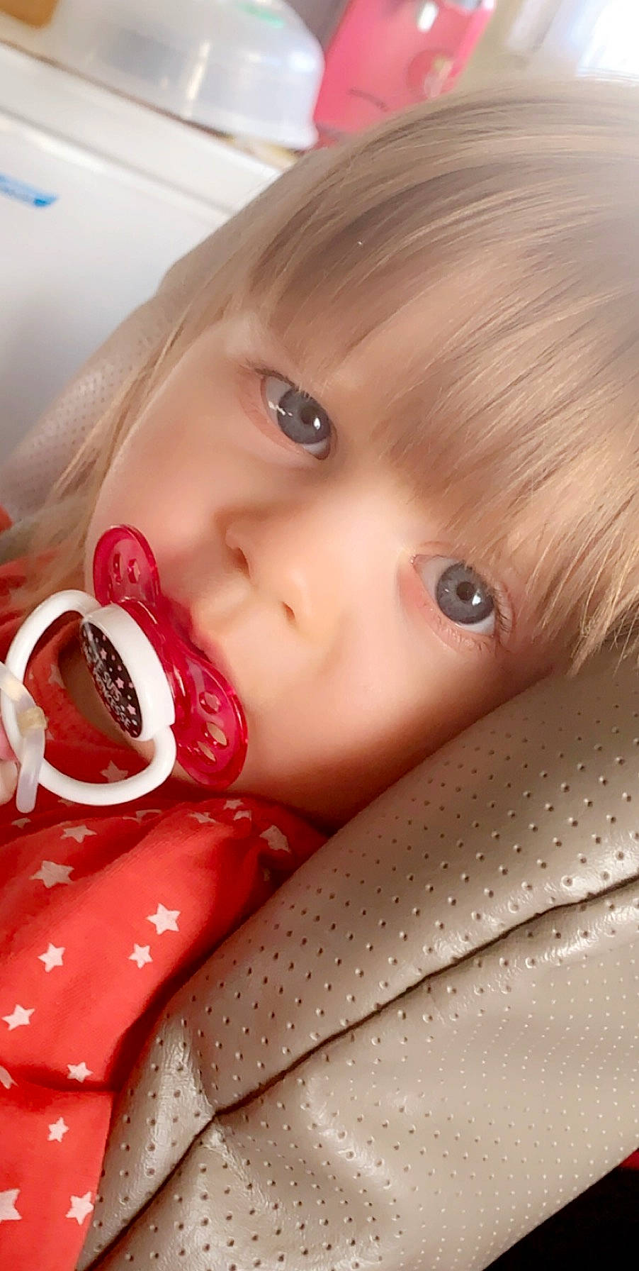 Tiffany participe au concours pour gagner de l'argent avec cette photo : baby, blond, cheek, child, eye, face, lip, mouth, nose, person, skin, toddler