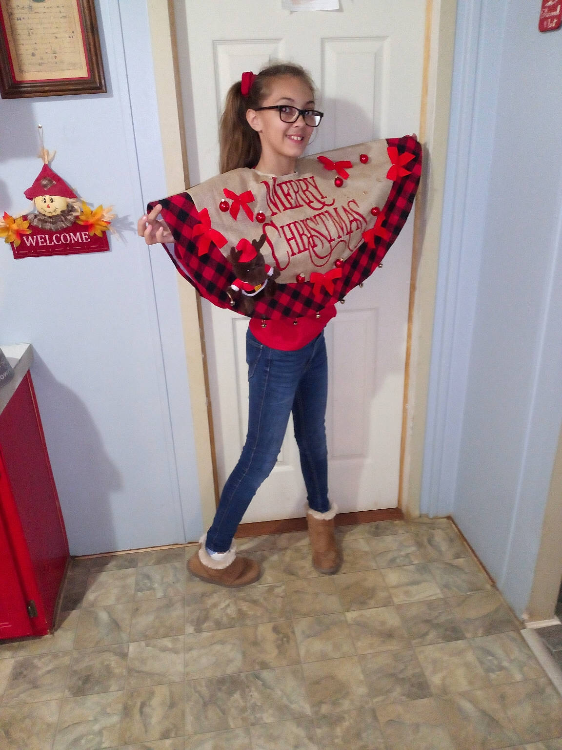 Matteia joined the competition — help win amazing prizes! art, costume, event, eyewear, fashion_accessory, fashion_design, flooring, fun, human_body, joy, orange, pattern, person, shawl, sleeve, smile, standing, sunglasses, textile, trunk