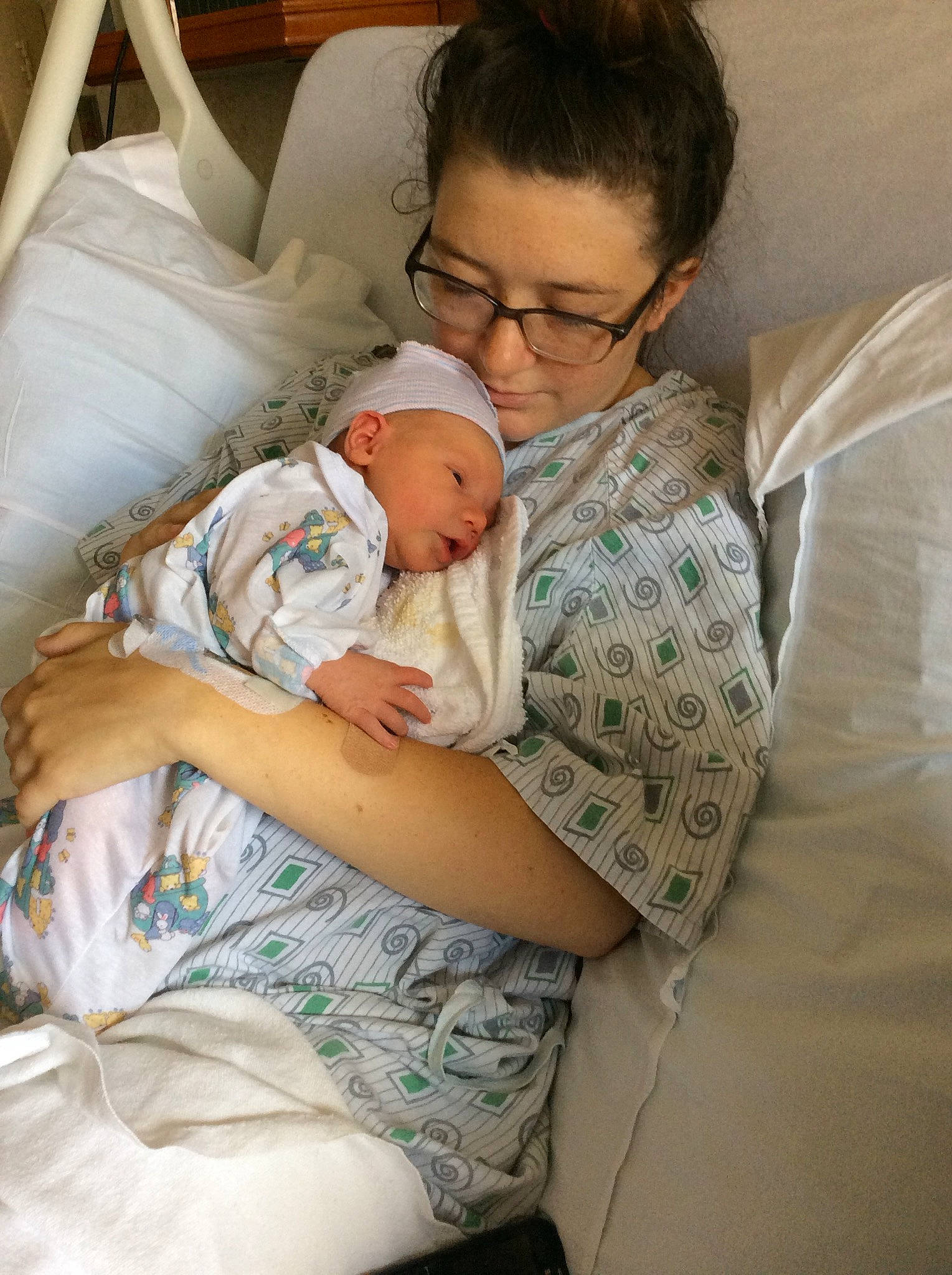 Amin joined the competition — help win amazing prizes! baby, bedtime, birth, child, childbirth, comfort, hospital, mother, nap, patient, person, sleep