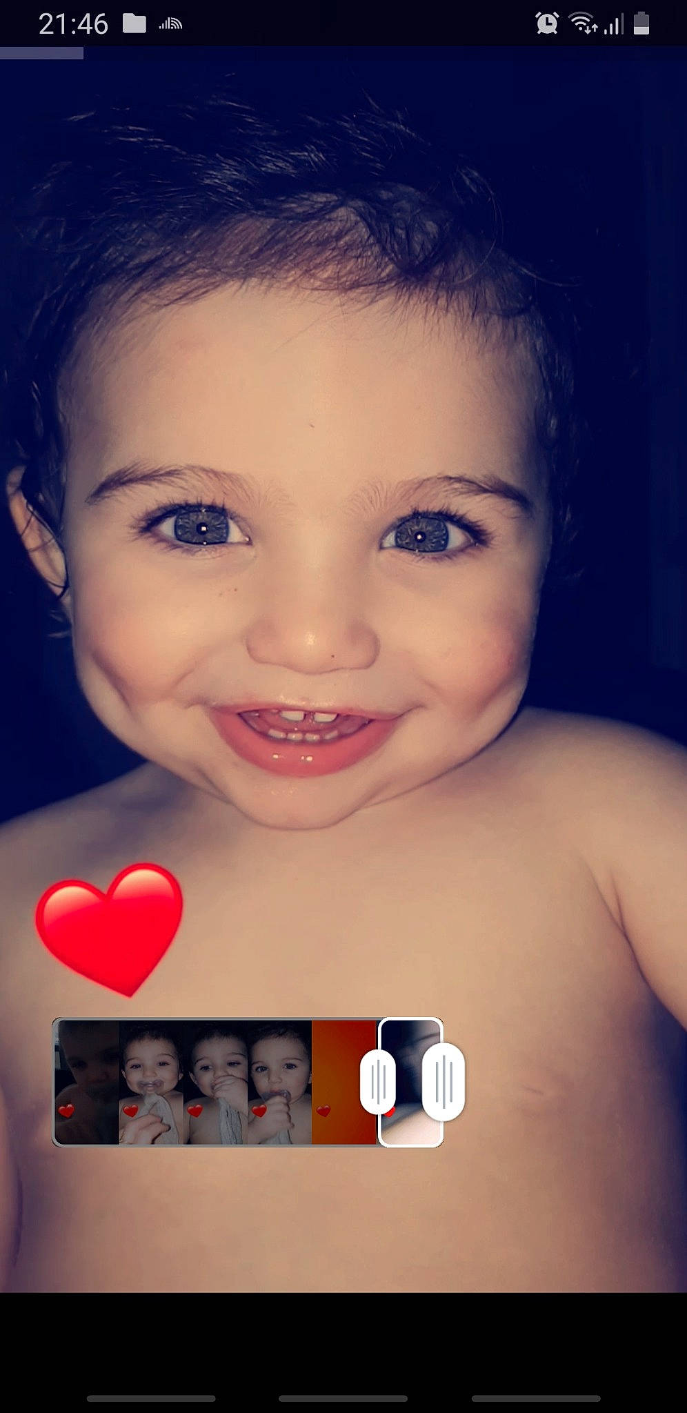 Kenan participe au concours pour gagner de l&#x27;argent avec cette photo : cheek, chin, eye, eyebrow, eyelash, facial_expression, finger, flash_photography, forehead, hairstyle, happy, human, iris, joy, lip, mouth, nose, organ, person, skin