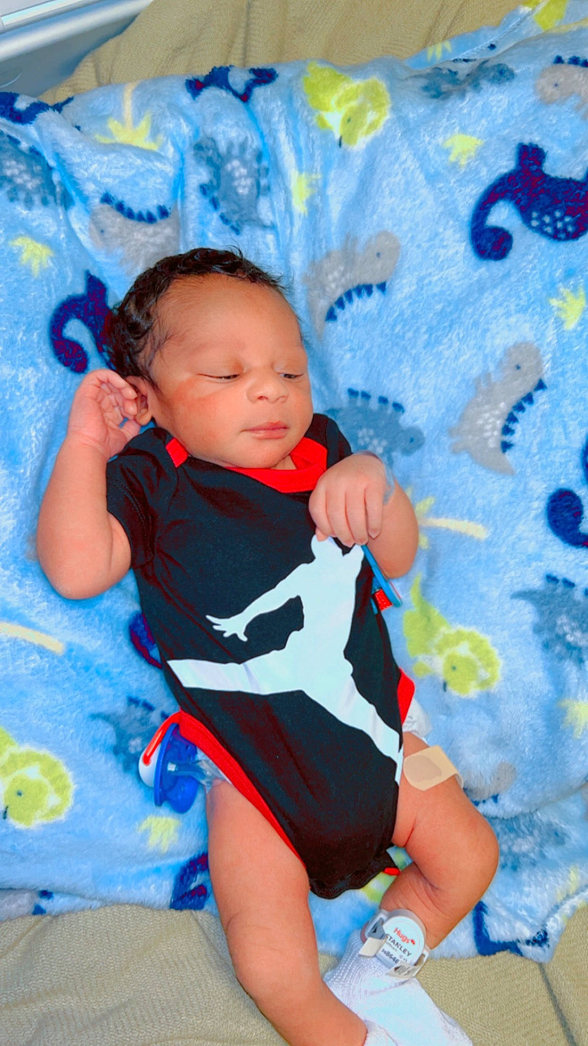 Jakauri joined the competition — help win amazing prizes! aqua, azure, baby, baby_toddler_clothing, blue, child, comfort, electric_blue, fun, happy, human_leg, leisure, linens, pattern, person, pink, skin, sleeve, thigh, thumb