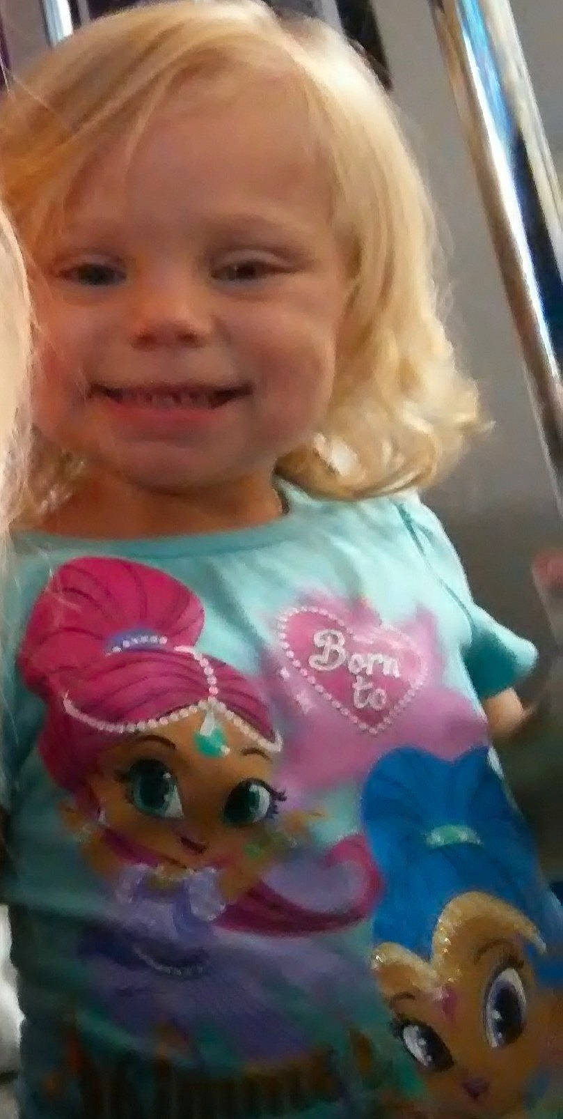 Harmonae is registered to the contest to win money with this photo: blond, cheek, child, eye, face, fun, hair, head, human_hair_color, infant, iris, joy, mouth, nose, person, pink, play, product, skin, smile