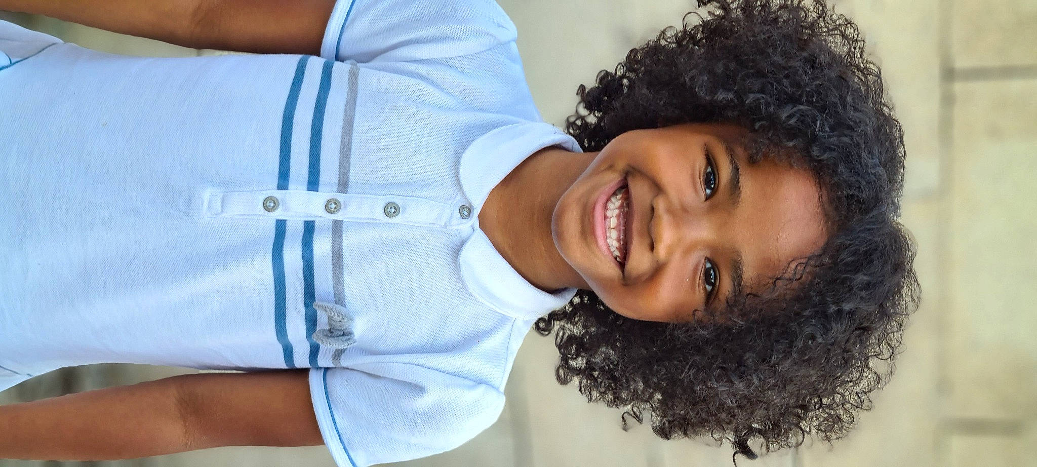 Shayli participe au concours pour gagner de l'argent avec cette photo : afro, black_hair, cheek, child, eyebrow, flash_photography, fun, gesture, happy, jheri_curl, joy, laugh, leisure, lip, nose, person, portrait_photography, skin, sleeve, smile