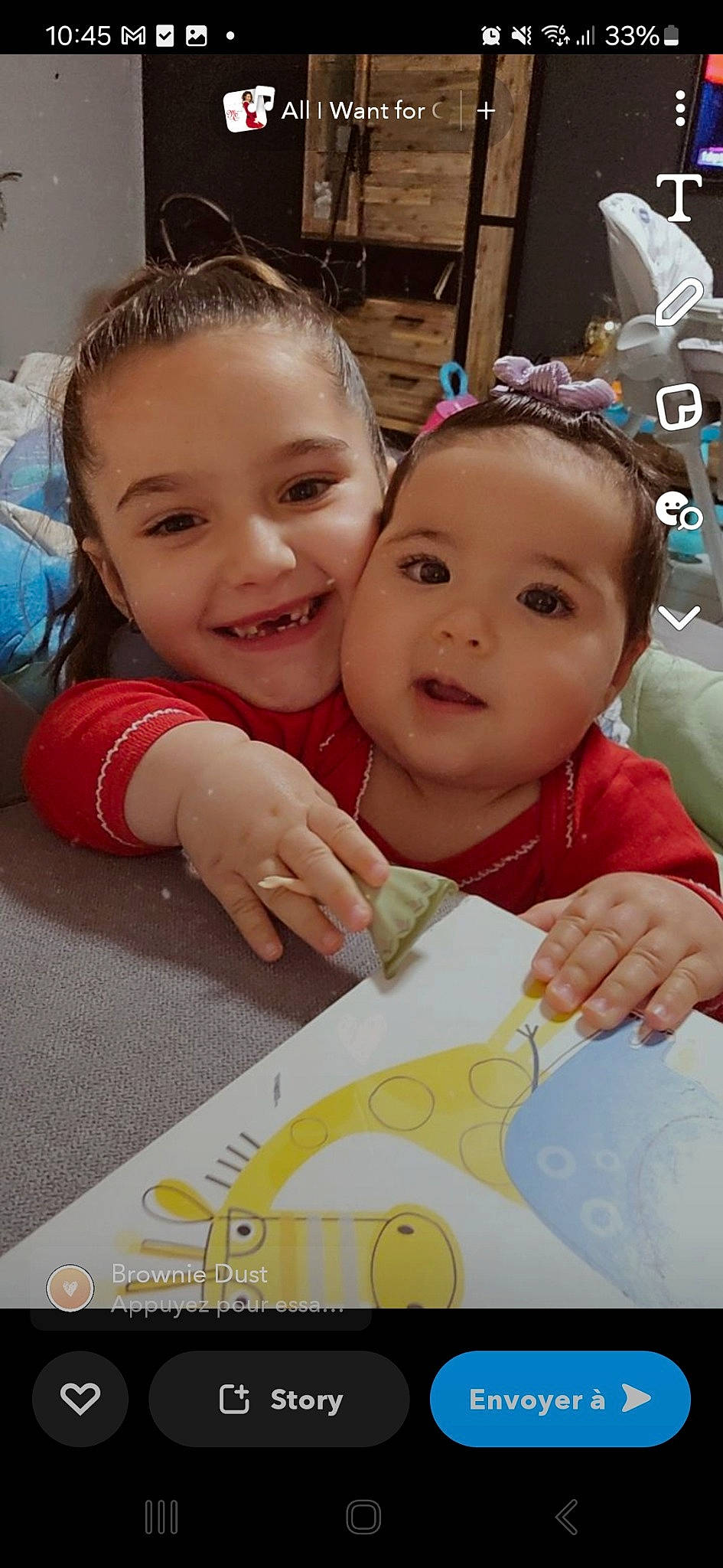 Mencïa participe au concours pour gagner de l'argent avec cette photo : baby, baby_toddler_clothing, cheek, child, event, eyebrow, finger, fun, gesture, happy, joy, leisure, nail, nose, people, person, sharing, skin, smile, t_shirt