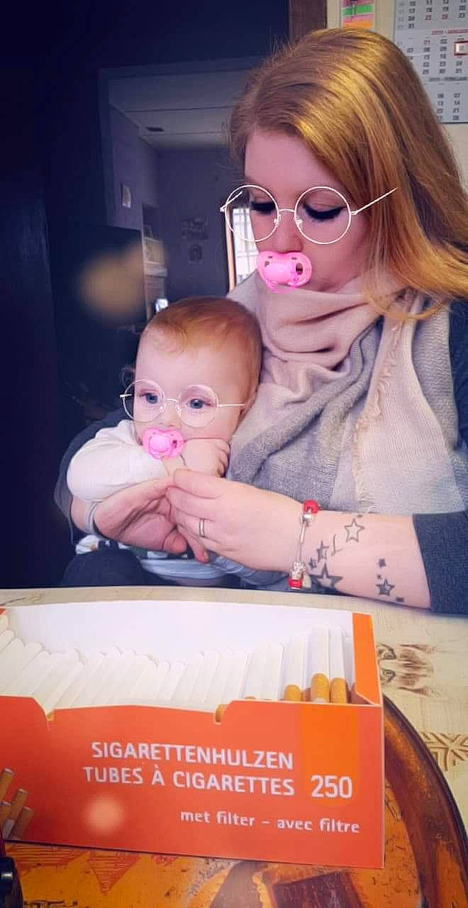 Théo a rejoint le concours — aidez-le/la à gagner de superbes lots ! child, daughter, day, fun, girl, person, photo_caption, product, skin, toddler