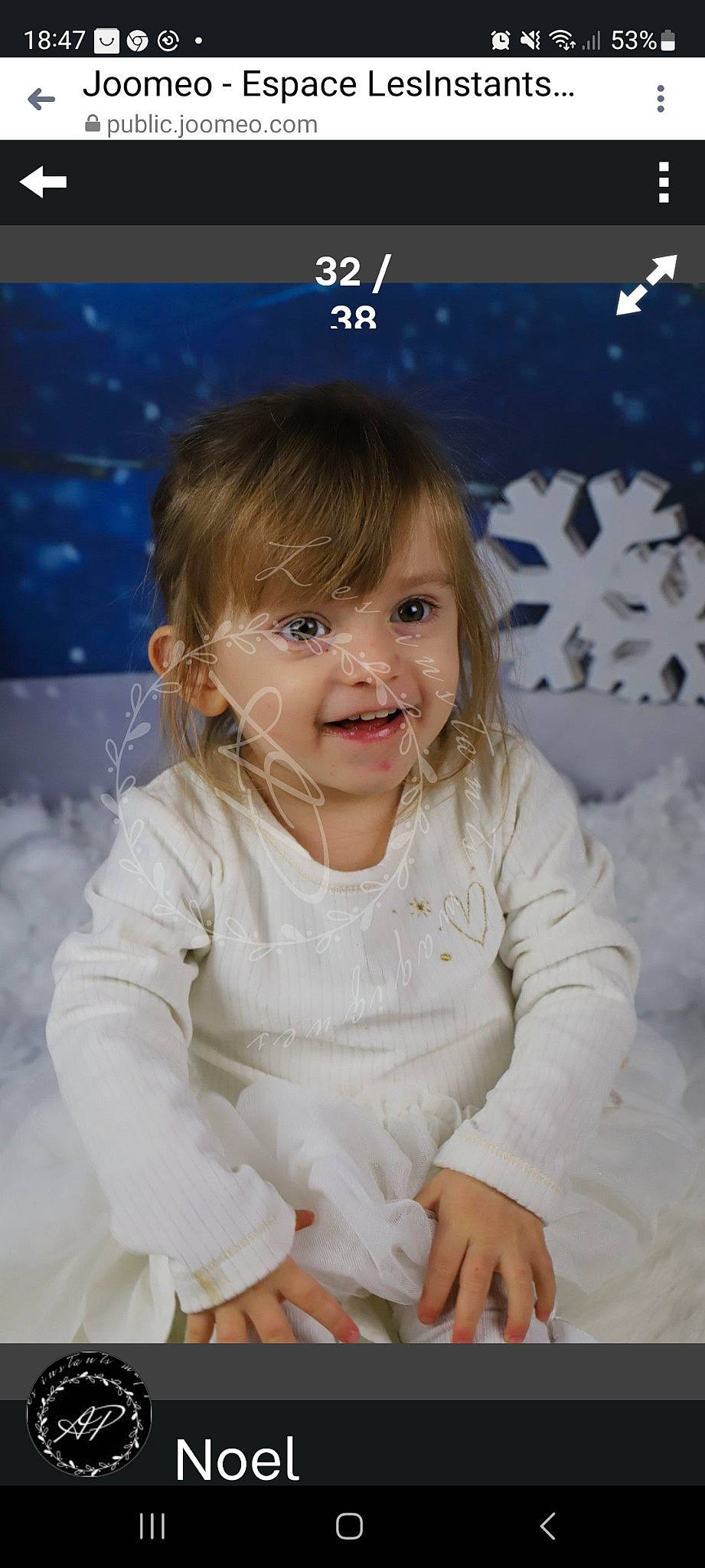 Sélène participe au concours pour gagner de l'argent avec cette photo : baby, baby_toddler_clothing, blond, cheek, child, dress, flooring, fun, gesture, happy, laugh, pattern, person, portrait, portrait_photography, sitting, sleeve, smile, toddler, winter