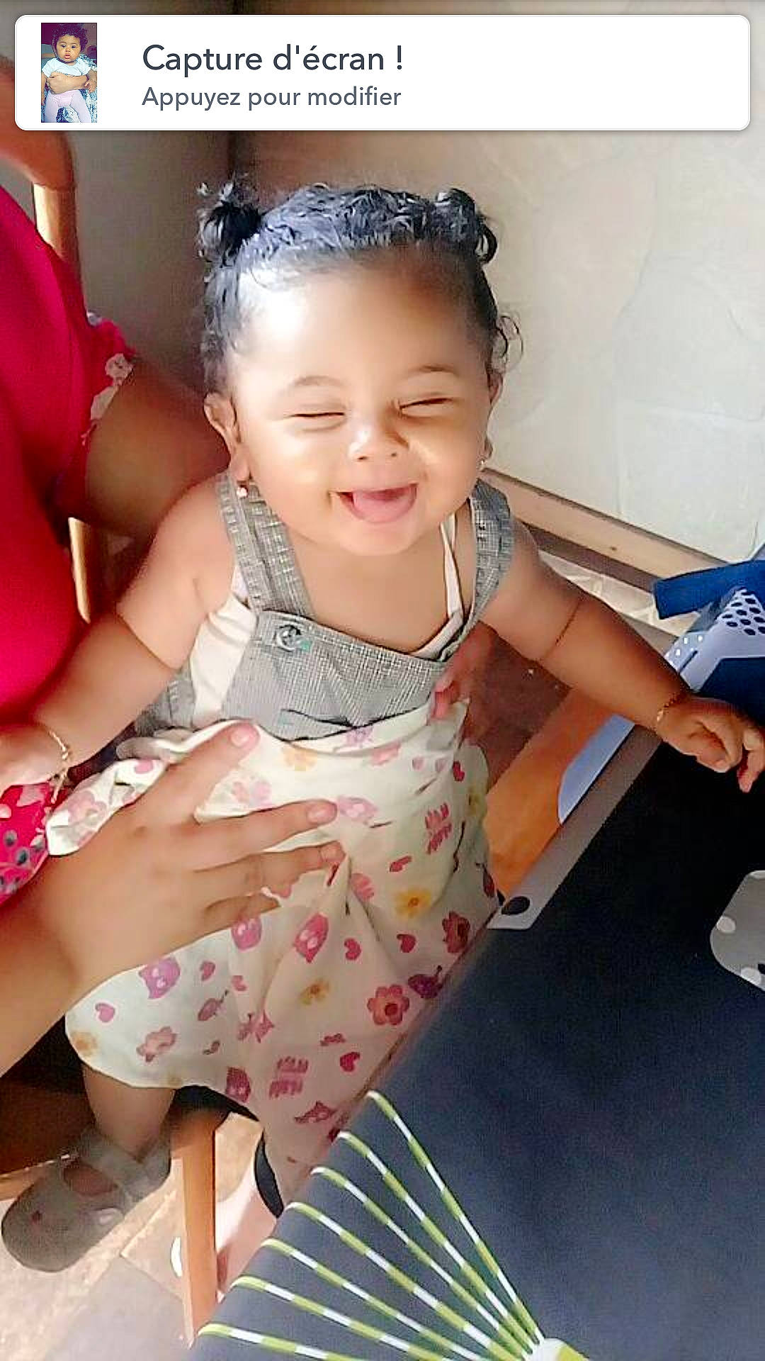 Maëlys participe au concours pour gagner de l'argent avec cette photo : abdomen, arm, cheek, child, day, finger, girl, hand, happiness, human_hair_color, infant, joint, joy, leg, person, pink, product, shoulder, skin, thigh