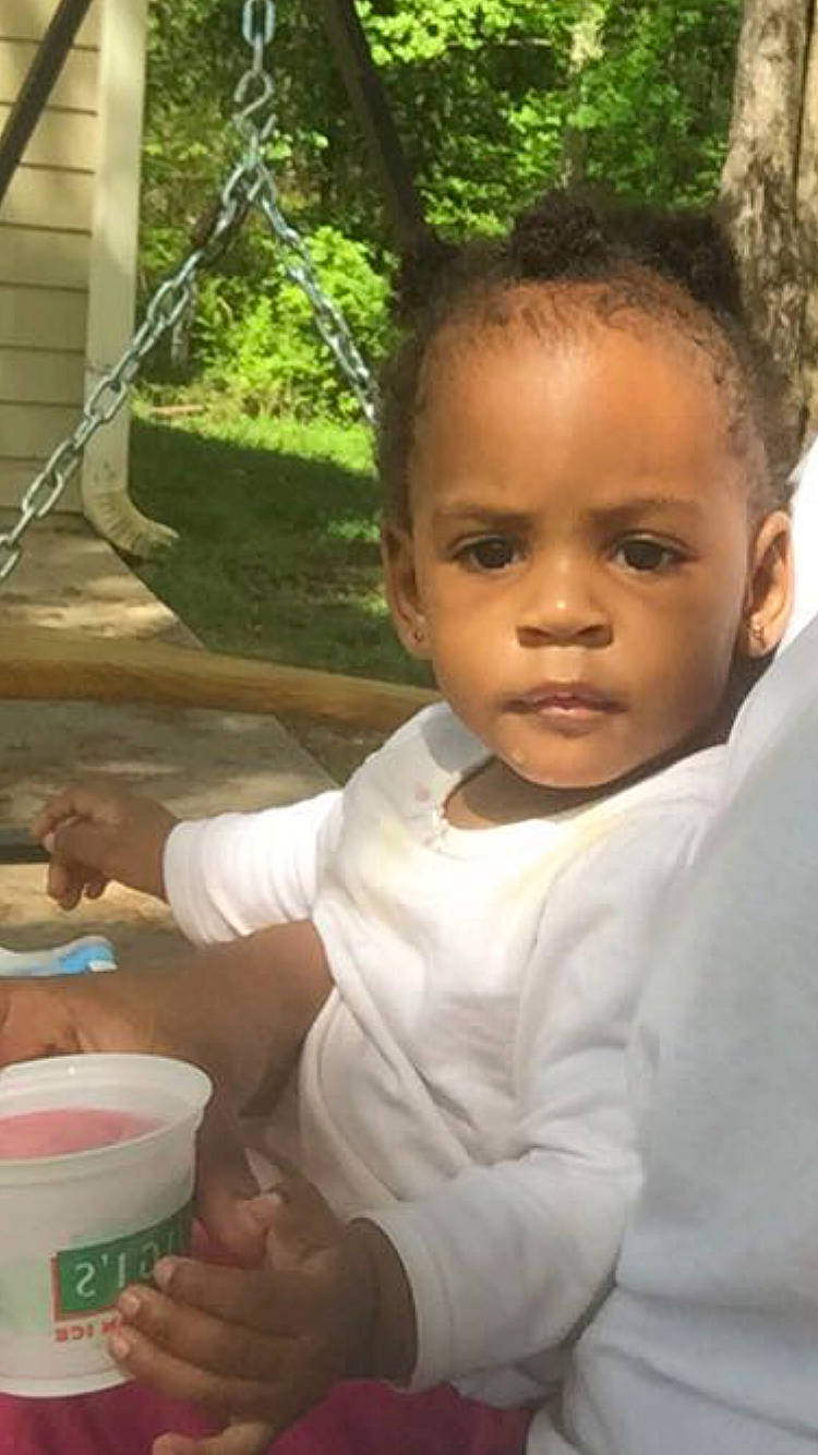 Adele is registered to the contest to win money with this photo: adaptation, child, hairstyle, person, smile, toddler