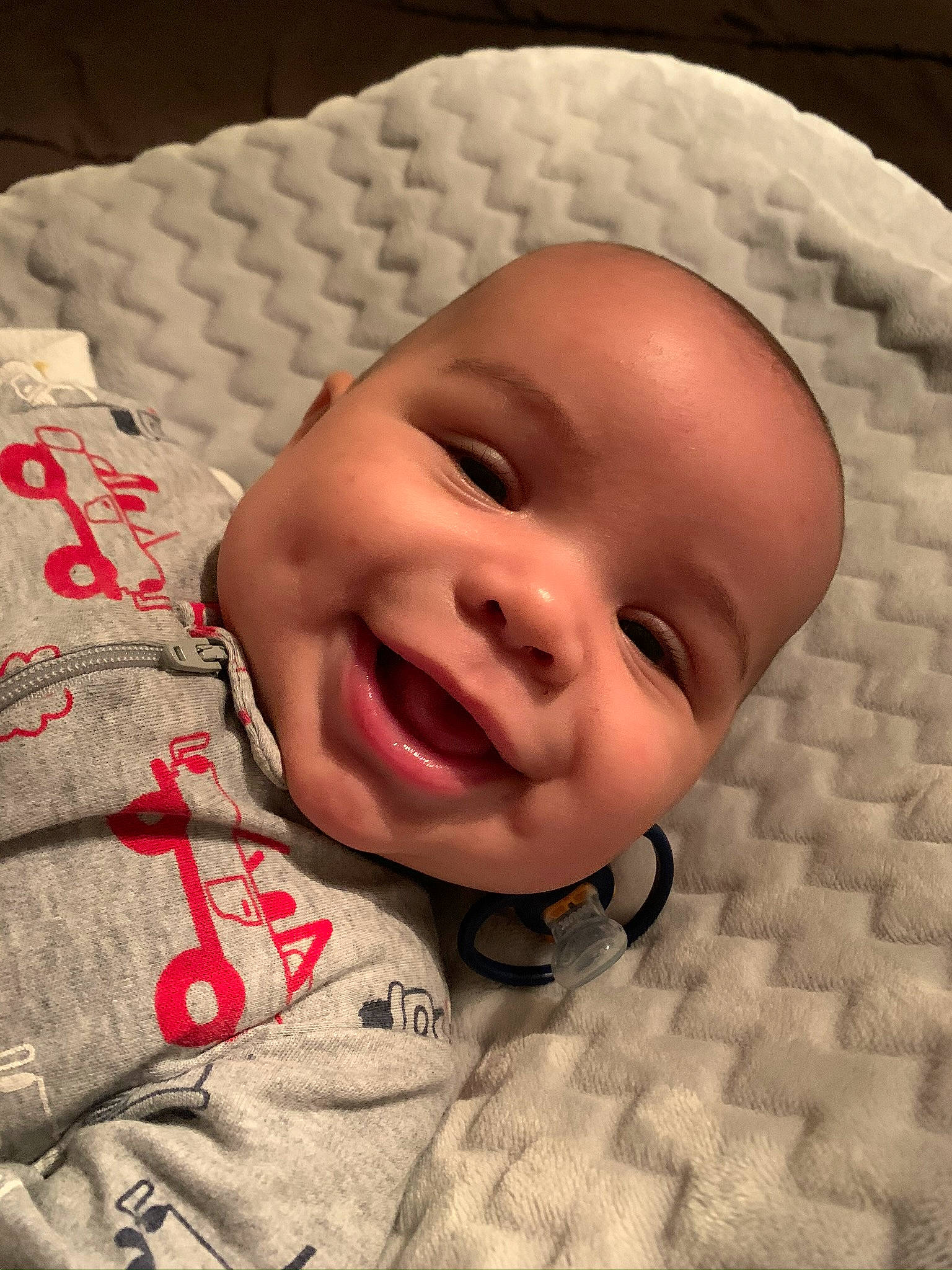 Roy is registered to the contest to win money with this photo: baby, baby_laughing, baby_making_funny_faces, cheek, child, face, facial_expression, head, laugh, mouth, nose, person, skin, smile, toddler