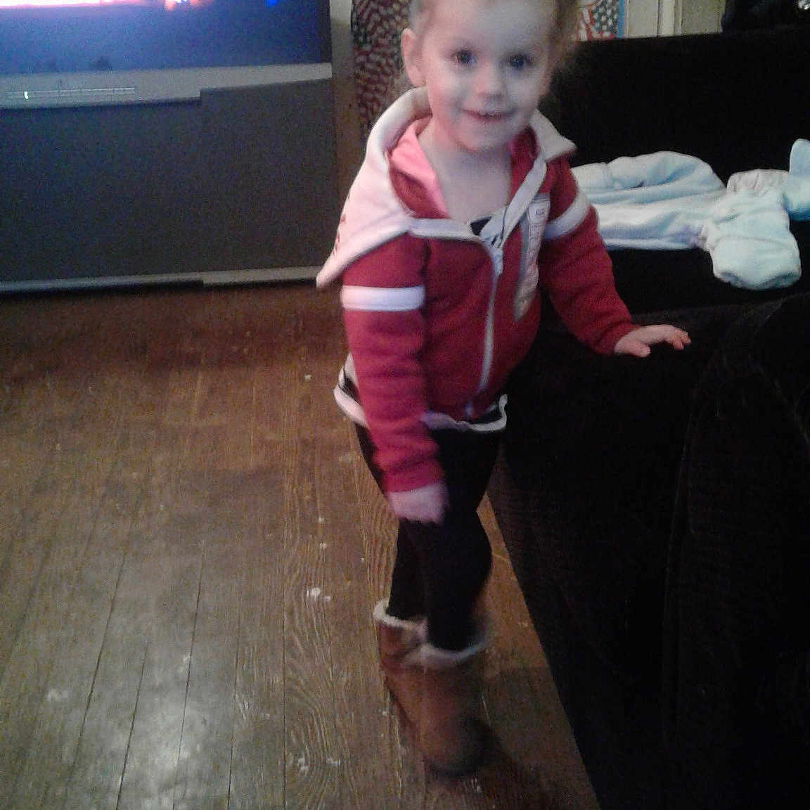 Brinleigh is registered to the contest to win money with this photo: