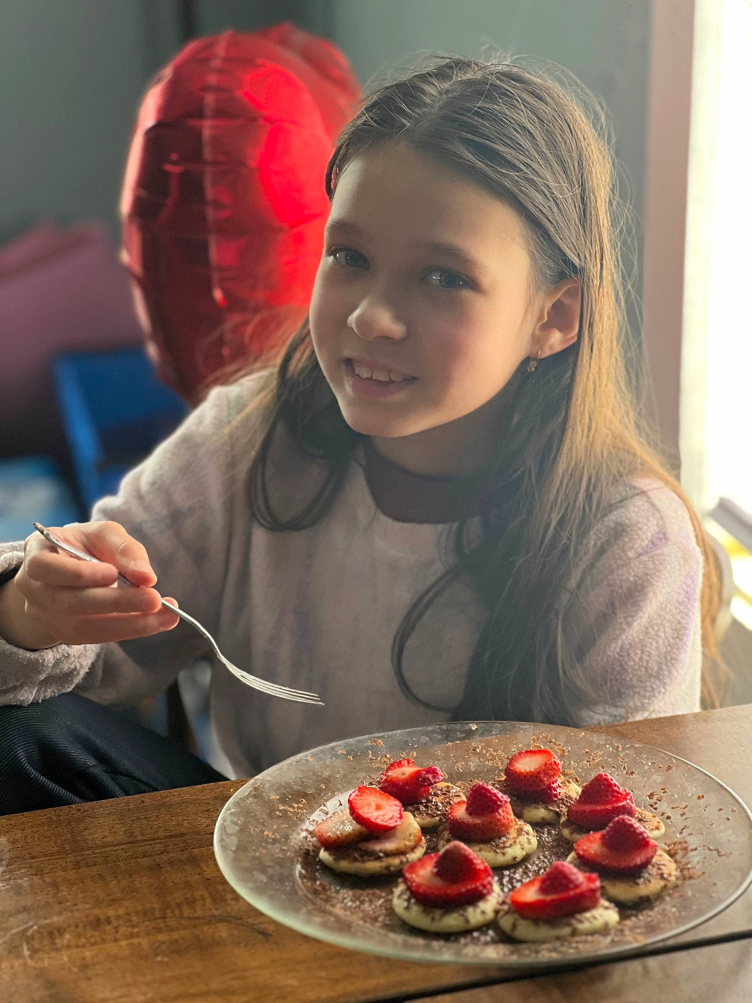 Veronika joined the competition — help win amazing prizes! baked_goods, cake, cake_decorating, cuisine, dessert, dish, event, food, fruit, ingredient, person, plate, platter, produce, recipe, smile, strawberries, strawberry, sweetness, table