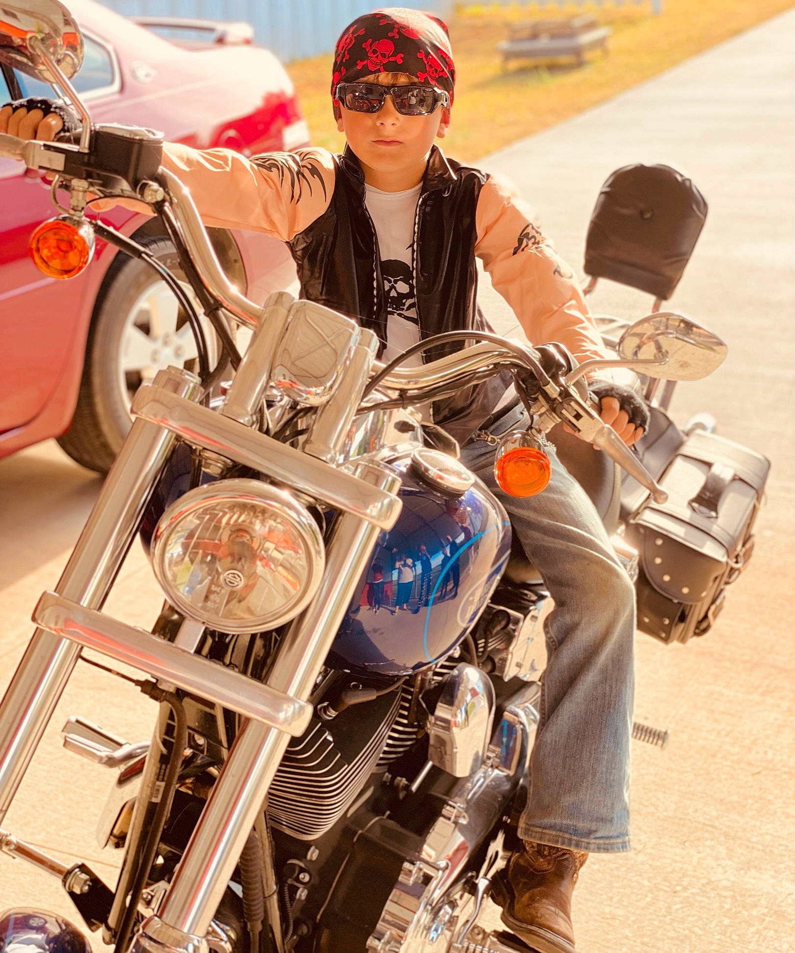 Siris joined the competition — help win amazing prizes! automotive_design, automotive_lighting, automotive_tire, automotive_wheel_system, cool, eyewear, fender, goggles, headgear, headlamp, headwear, mode_of_transport, motor_vehicle, motorcycle, motorcycle_helmet, motorcycling, person, rim, sunglasses, tire